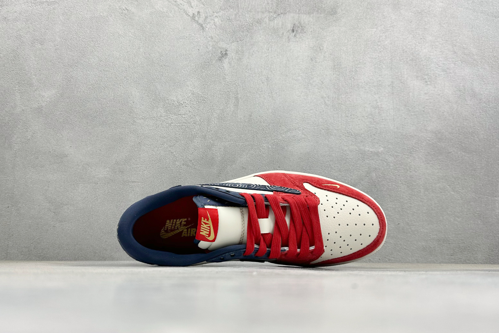 270 Air Jordan 1 Low AJ1 乔1 马年限定 高端定制 低帮倒钩复古篮球鞋 HG0026-020-Chinese UA Cheap High Quatity Brand Clothes Bags handbags Sneakers wholesale wholesaler seller from China Factory suppliers Fashion Clothing Shoes best Quality Beautiful Price 270 Air Jordan 1 Low AJ1 乔1 马年限定 高端定制 低帮倒钩复古篮球鞋 HG0026-020