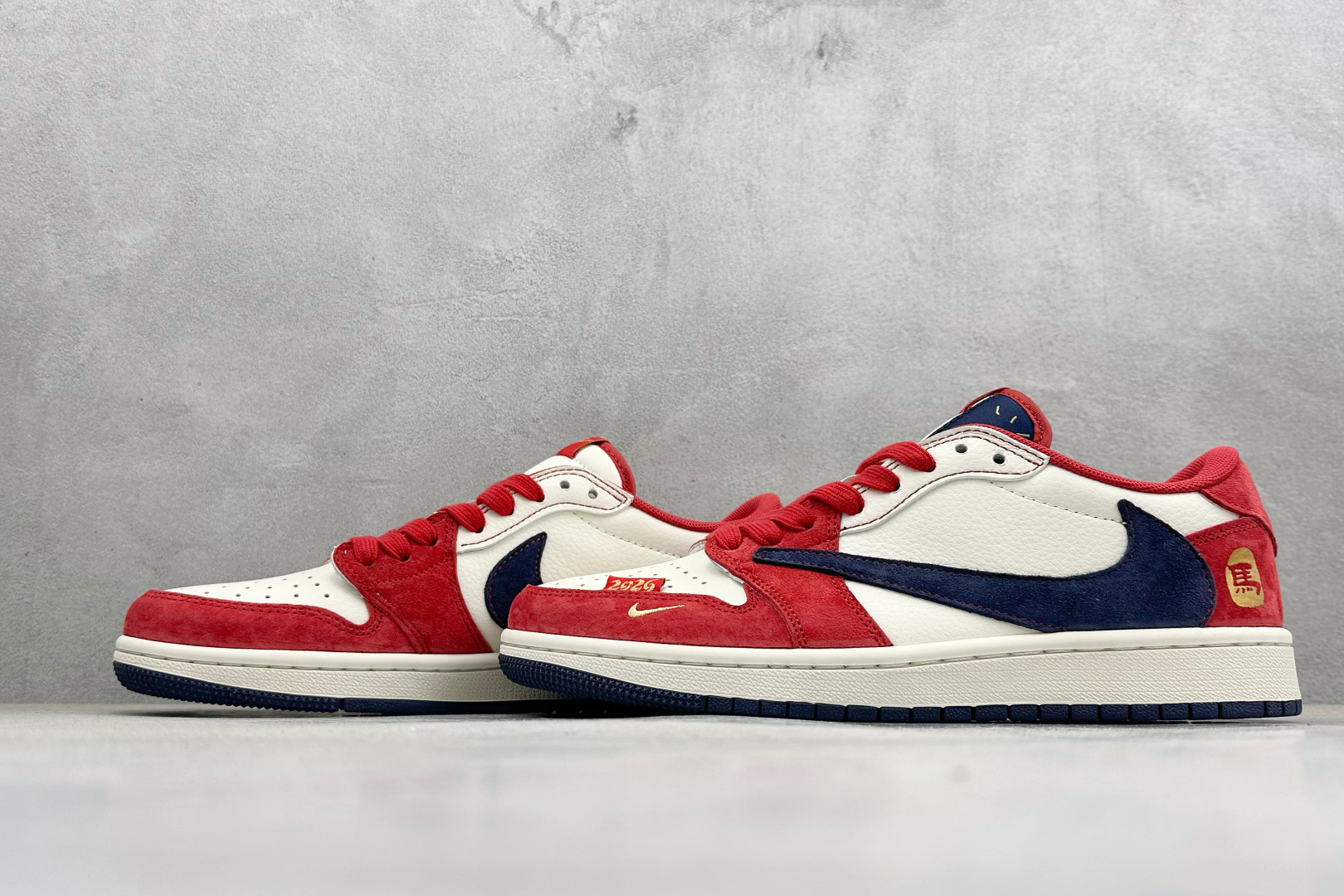 Air Jordan 1 Low AJ1 乔1 马年限定 高端定制 低帮倒钩复古篮球鞋 HG0026-024-Top High Quatity Cheap Sneakers Fashion Clothing Clothes Bags handbags Shoes of all Brand wholesale With The best Quality And Beautiful Price from China Factory Chinese suppliers wholesaler seller Air Jordan 1 Low AJ1 乔1 马年限定 高端定制 低帮倒钩复古篮球鞋 HG0026-024