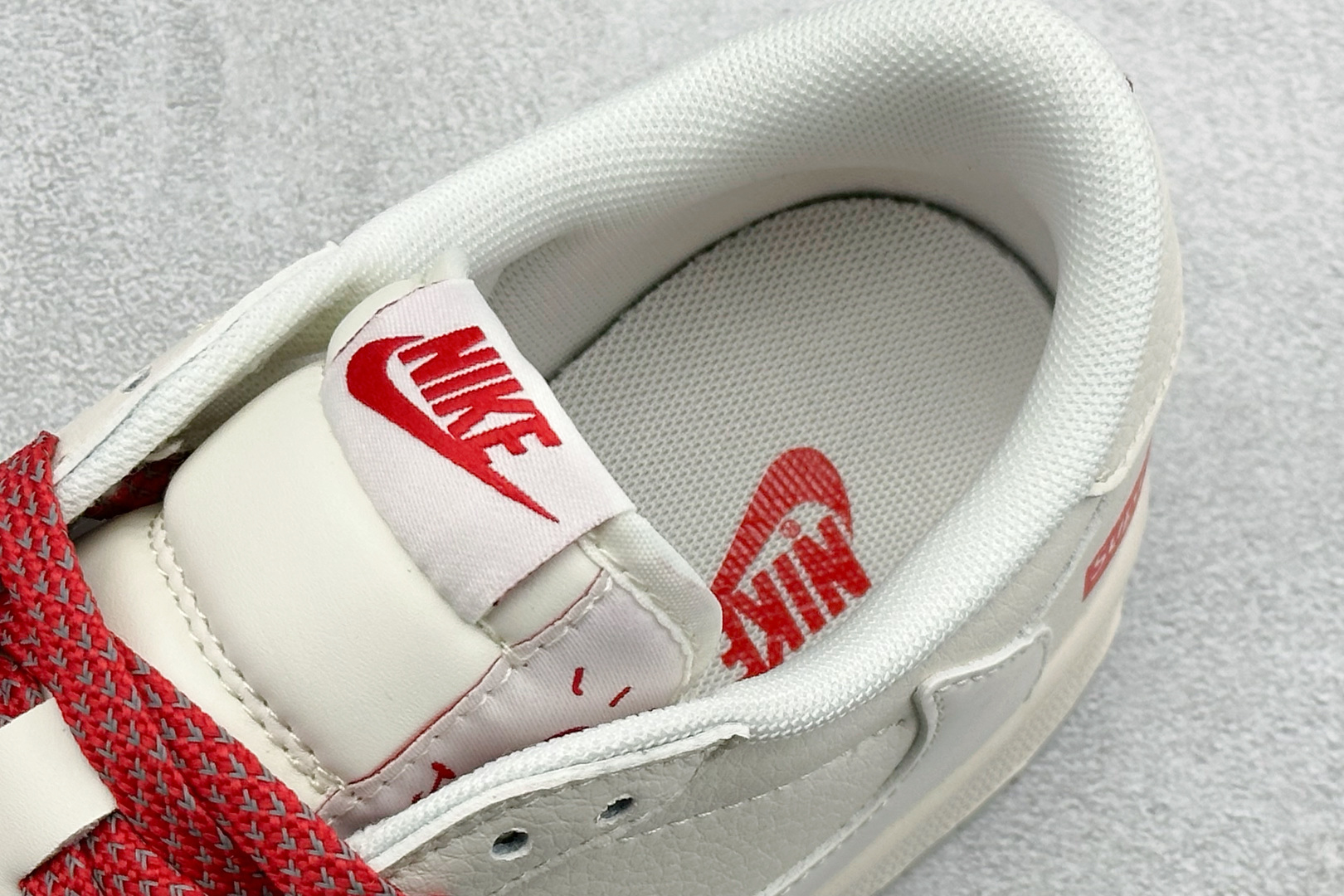 Air Jordan 1 Low AJ1 乔1 马年限定 高端定制 低帮倒钩复古篮球鞋 QW5288-139-Top High Quatity Cheap Sneakers Fashion Clothing Clothes Bags handbags Shoes of all Brand wholesale With The best Quality And Beautiful Price from China Factory Chinese suppliers wholesaler seller Air Jordan 1 Low AJ1 乔1 马年限定 高端定制 低帮倒钩复古篮球鞋 QW5288-139