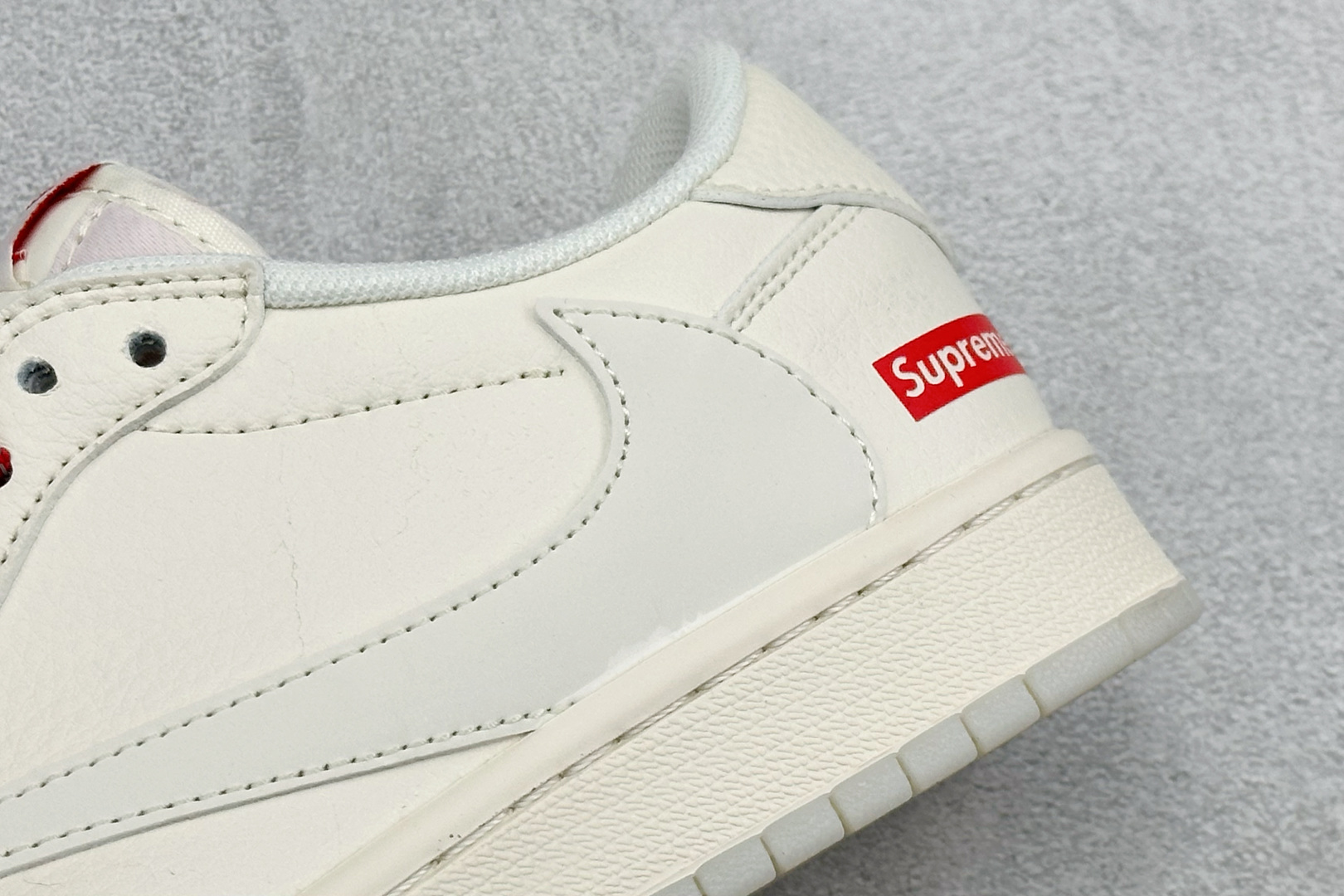Air Jordan 1 Low AJ1 乔1 马年限定 高端定制 低帮倒钩复古篮球鞋 QW5288-139-Top High Quatity Cheap Sneakers Fashion Clothing Clothes Bags handbags Shoes of all Brand wholesale With The best Quality And Beautiful Price from China Factory Chinese suppliers wholesaler seller Air Jordan 1 Low AJ1 乔1 马年限定 高端定制 低帮倒钩复古篮球鞋 QW5288-139