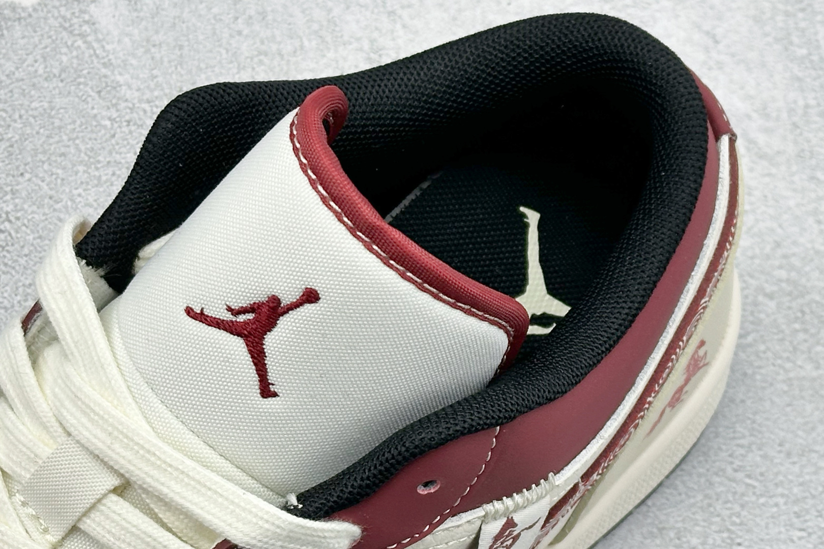 Air Jordan 1 Low AJ1 乔1 马年限定 高端定制 低帮复古篮球鞋 JJ5908-004-Top High Quatity Cheap Sneakers Fashion Clothing Clothes Bags handbags Shoes of all Brand wholesale With The best Quality And Beautiful Price from China Factory Chinese suppliers wholesaler seller Air Jordan 1 Low AJ1 乔1 马年限定 高端定制 低帮复古篮球鞋 JJ5908-004