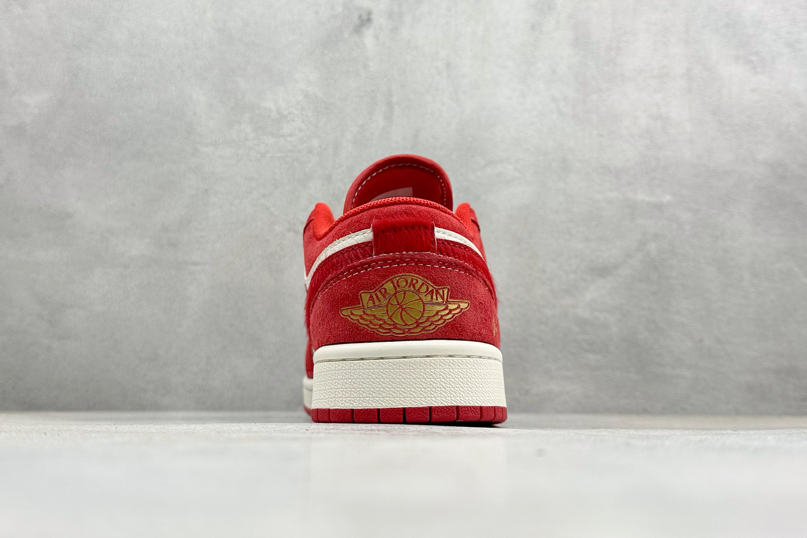 270 Air Jordan 1 Low AJ1 乔1 2026马年限定 高端定制 低帮复古篮球鞋 MZ9588-847-Chinese UA Cheap High Quatity Brand Clothes Bags handbags Sneakers wholesale wholesaler seller from China Factory suppliers Fashion Clothing Shoes best Quality Beautiful Price 270 Air Jordan 1 Low AJ1 乔1 2026马年限定 高端定制 低帮复古篮球鞋 MZ9588-847