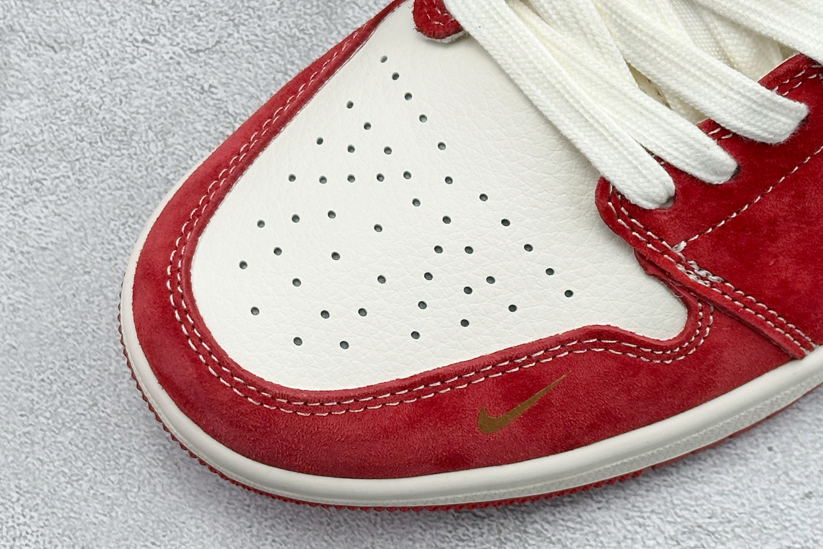 270 Air Jordan 1 Low AJ1 乔1 2026马年限定 高端定制 低帮复古篮球鞋 MZ9588-847-Chinese UA Cheap High Quatity Brand Clothes Bags handbags Sneakers wholesale wholesaler seller from China Factory suppliers Fashion Clothing Shoes best Quality Beautiful Price 270 Air Jordan 1 Low AJ1 乔1 2026马年限定 高端定制 低帮复古篮球鞋 MZ9588-847