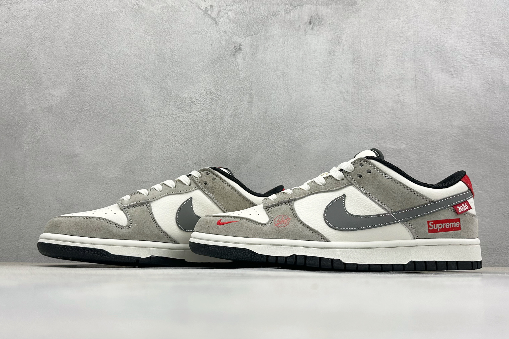 280 Nike Dunk Low Retro 2026马年限定 周年高端定制 低帮休闲板鞋 XZ5899-113-Chinese UA Cheap High Quatity Brand Clothes Bags handbags Sneakers wholesale wholesaler seller from China Factory suppliers Fashion Clothing Shoes best Quality Beautiful Price 280 Nike Dunk Low Retro 2026马年限定 周年高端定制 低帮休闲板鞋 XZ5899-113