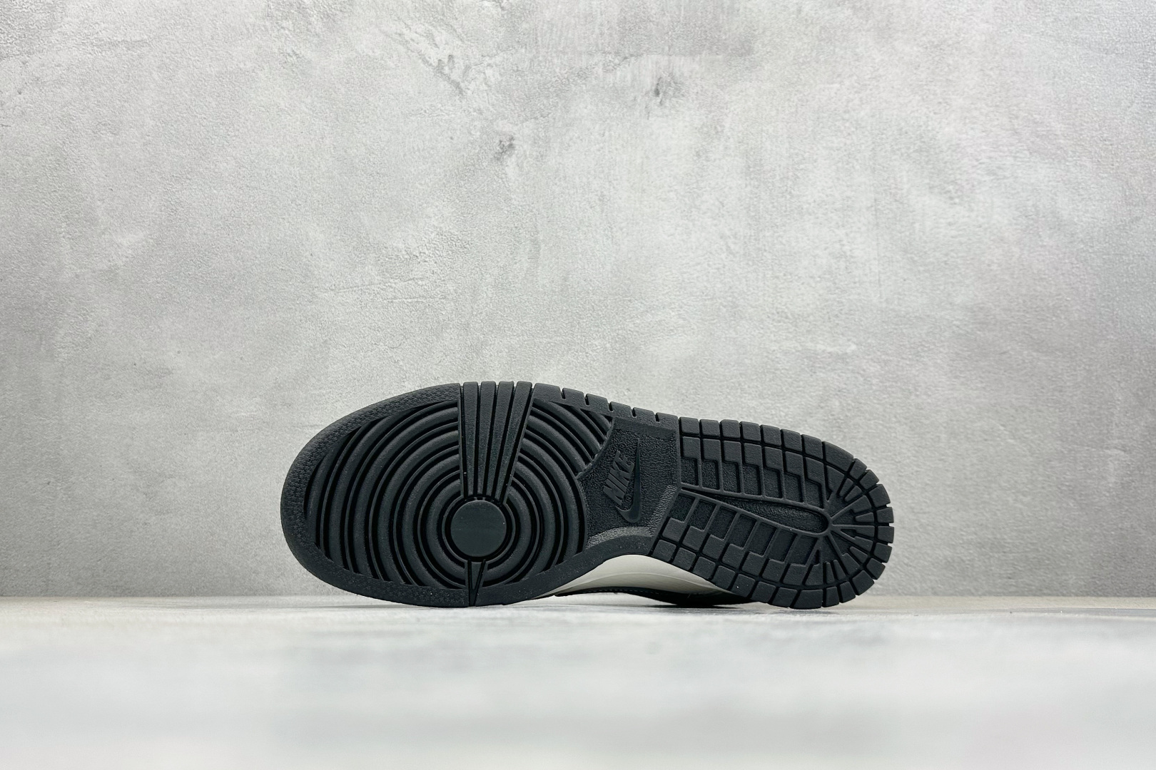 280 Nike Dunk Low Retro 2026马年限定 周年高端定制 低帮休闲板鞋 XZ5899-113-Chinese UA Cheap High Quatity Brand Clothes Bags handbags Sneakers wholesale wholesaler seller from China Factory suppliers Fashion Clothing Shoes best Quality Beautiful Price 280 Nike Dunk Low Retro 2026马年限定 周年高端定制 低帮休闲板鞋 XZ5899-113