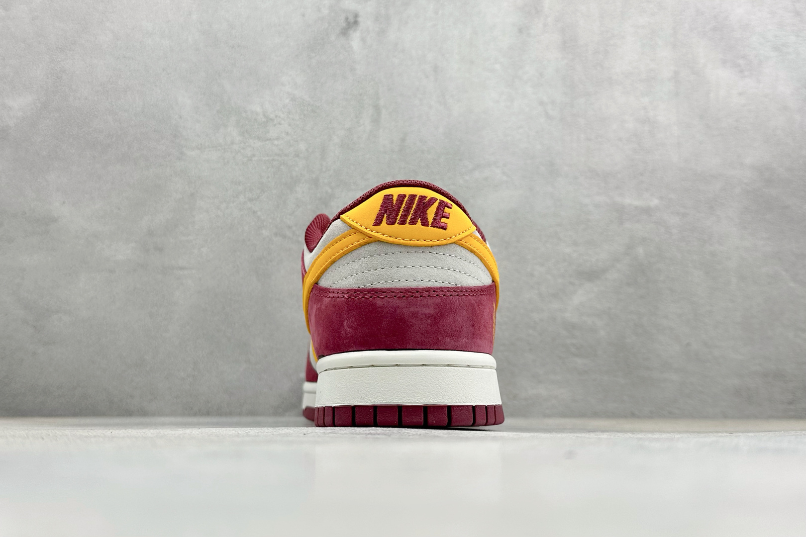 Nike Dunk Low Retro 2026马年限定 周年高端定制 低帮休闲板鞋 XZ5899-119-Top High Quatity Cheap Sneakers Fashion Clothing Clothes Bags handbags Shoes of all Brand wholesale With The best Quality And Beautiful Price from China Factory Chinese suppliers wholesaler seller Nike Dunk Low Retro 2026马年限定 周年高端定制 低帮休闲板鞋 XZ5899-119
