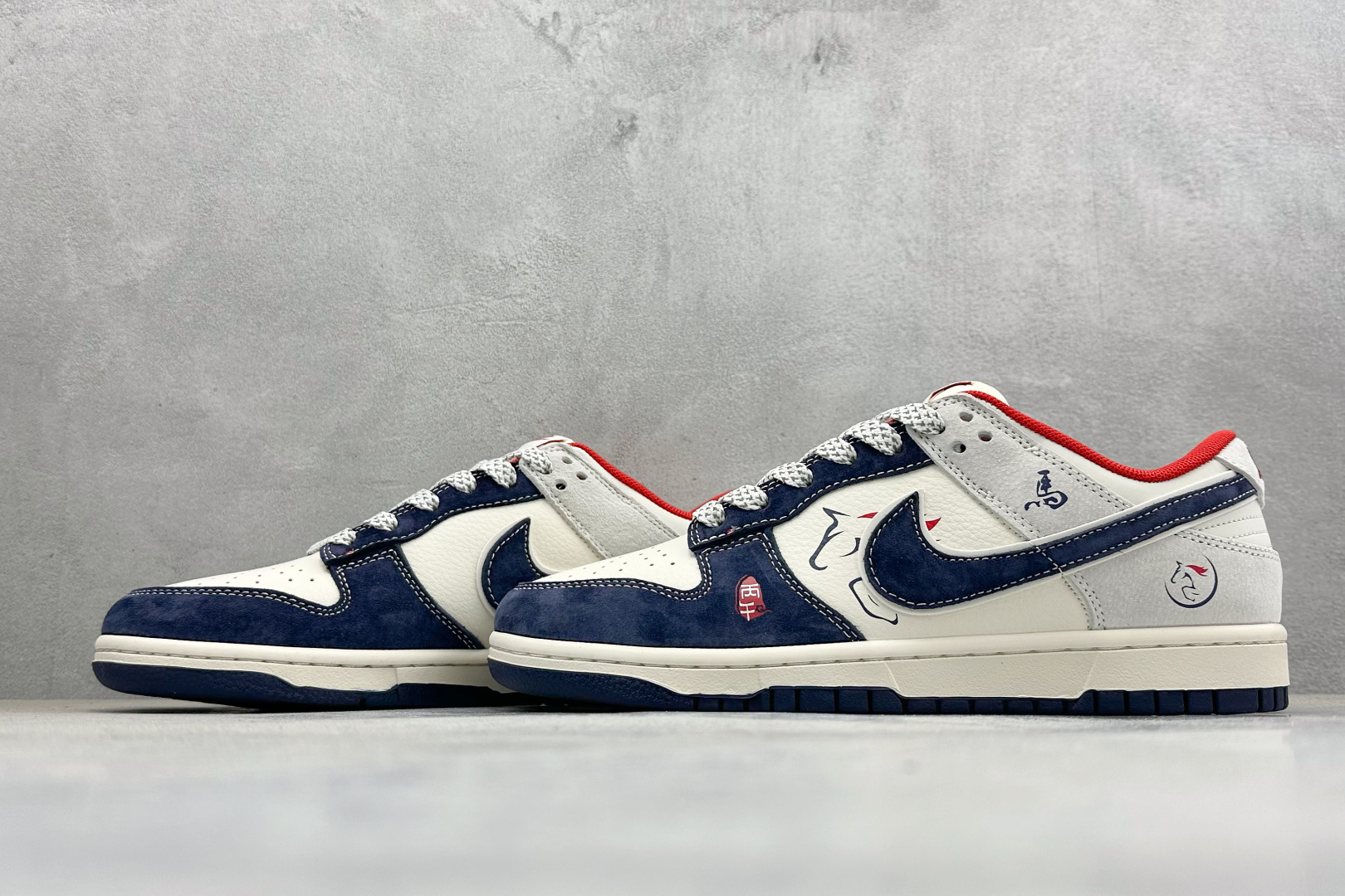 Nike Dunk Low Retro 马年限定 周年高端定制 低帮休闲板鞋 CX5050-Y79-Top High Quatity Cheap Sneakers Fashion Clothing Clothes Bags handbags Shoes of all Brand wholesale With The best Quality And Beautiful Price from China Factory Chinese suppliers wholesaler seller Nike Dunk Low Retro 马年限定 周年高端定制 低帮休闲板鞋 CX5050-Y79
