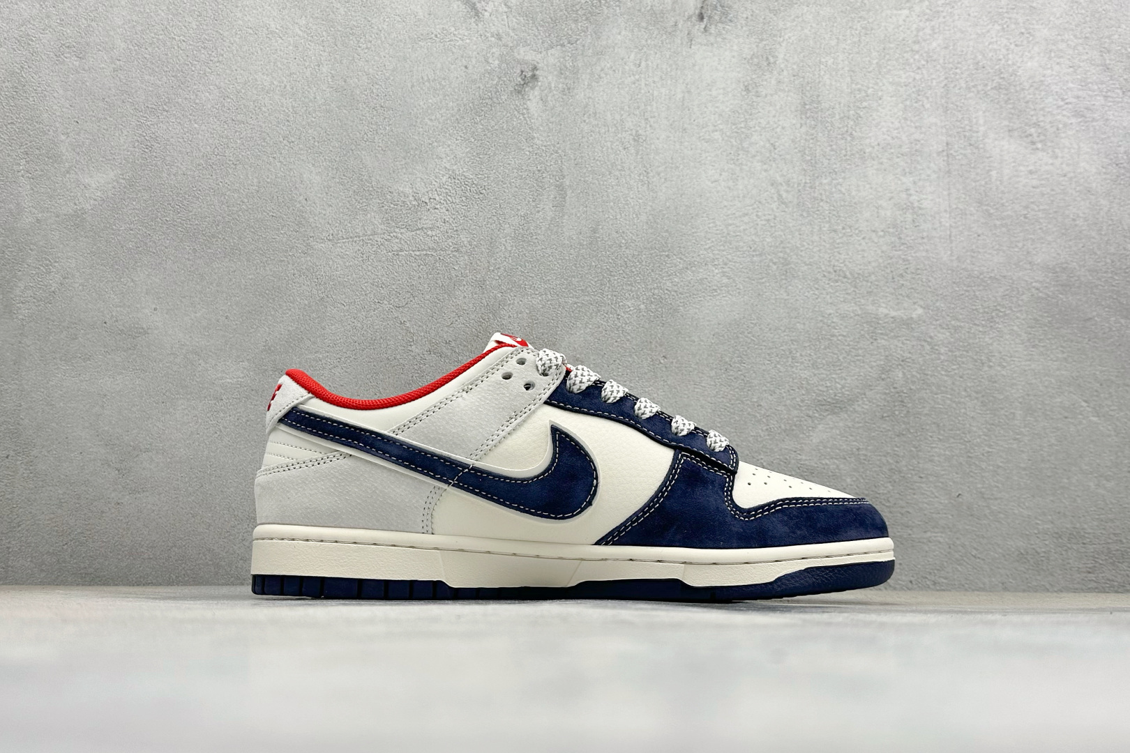 Nike Dunk Low Retro 马年限定 周年高端定制 低帮休闲板鞋 CX5050-Y79-Top High Quatity Cheap Sneakers Fashion Clothing Clothes Bags handbags Shoes of all Brand wholesale With The best Quality And Beautiful Price from China Factory Chinese suppliers wholesaler seller Nike Dunk Low Retro 马年限定 周年高端定制 低帮休闲板鞋 CX5050-Y79