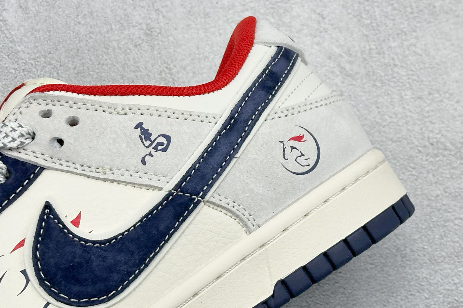 Nike Dunk Low Retro 马年限定 周年高端定制 低帮休闲板鞋 CX5050-Y79-Top High Quatity Cheap Sneakers Fashion Clothing Clothes Bags handbags Shoes of all Brand wholesale With The best Quality And Beautiful Price from China Factory Chinese suppliers wholesaler seller Nike Dunk Low Retro 马年限定 周年高端定制 低帮休闲板鞋 CX5050-Y79