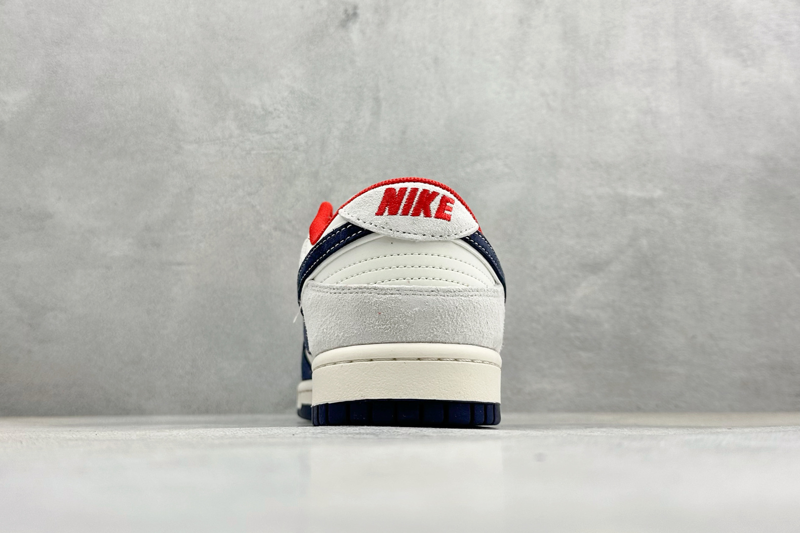 Nike Dunk Low Retro 马年限定 周年高端定制 低帮休闲板鞋 CX5050-Y79-Top High Quatity Cheap Sneakers Fashion Clothing Clothes Bags handbags Shoes of all Brand wholesale With The best Quality And Beautiful Price from China Factory Chinese suppliers wholesaler seller Nike Dunk Low Retro 马年限定 周年高端定制 低帮休闲板鞋 CX5050-Y79