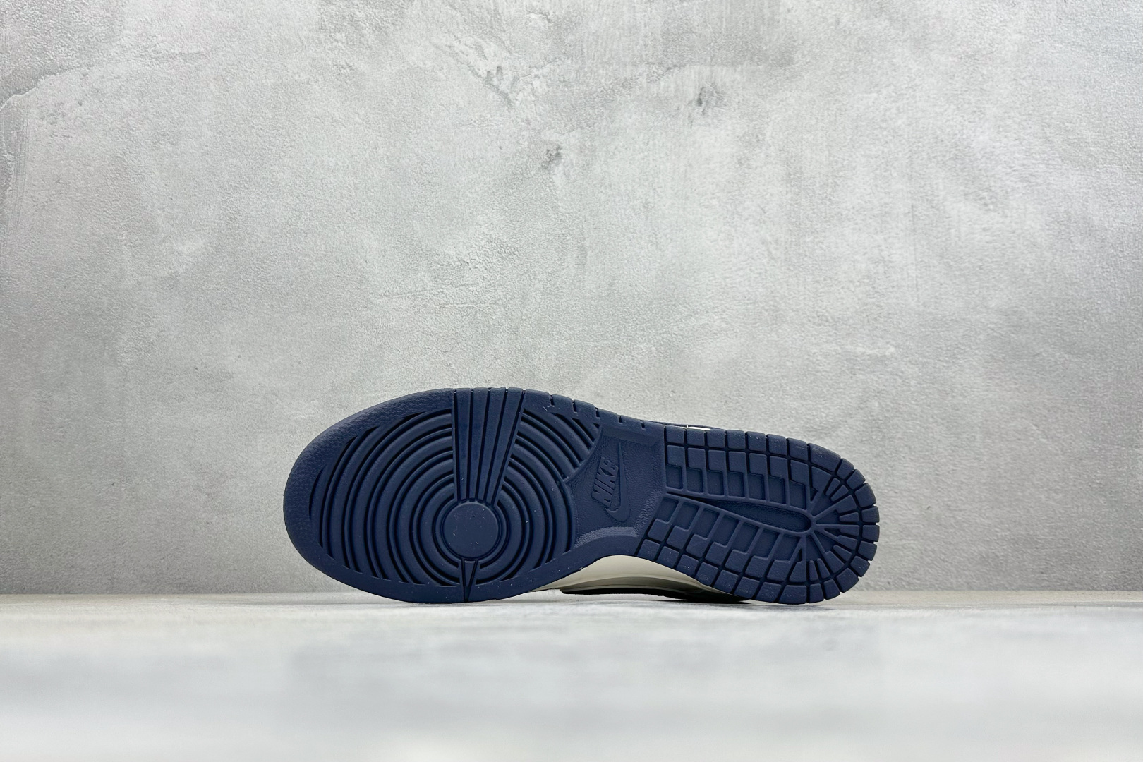 Nike Dunk Low Retro 马年限定 周年高端定制 低帮休闲板鞋 CX5050-Y79-Top High Quatity Cheap Sneakers Fashion Clothing Clothes Bags handbags Shoes of all Brand wholesale With The best Quality And Beautiful Price from China Factory Chinese suppliers wholesaler seller Nike Dunk Low Retro 马年限定 周年高端定制 低帮休闲板鞋 CX5050-Y79