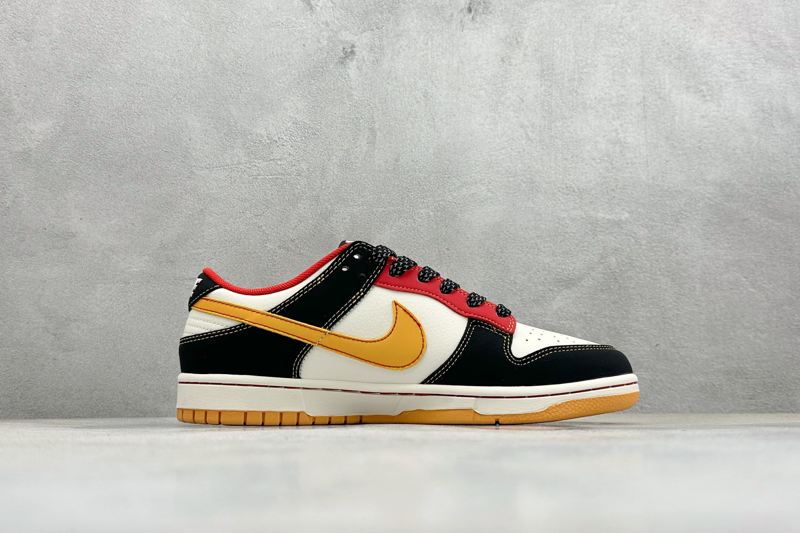 280 Nike Dunk Low Retro 2026马年限定 周年高端定制 低帮休闲板鞋 QW5288-107-Chinese UA Cheap High Quatity Brand Clothes Bags handbags Sneakers wholesale wholesaler seller from China Factory suppliers Fashion Clothing Shoes best Quality Beautiful Price 280 Nike Dunk Low Retro 2026马年限定 周年高端定制 低帮休闲板鞋 QW5288-107