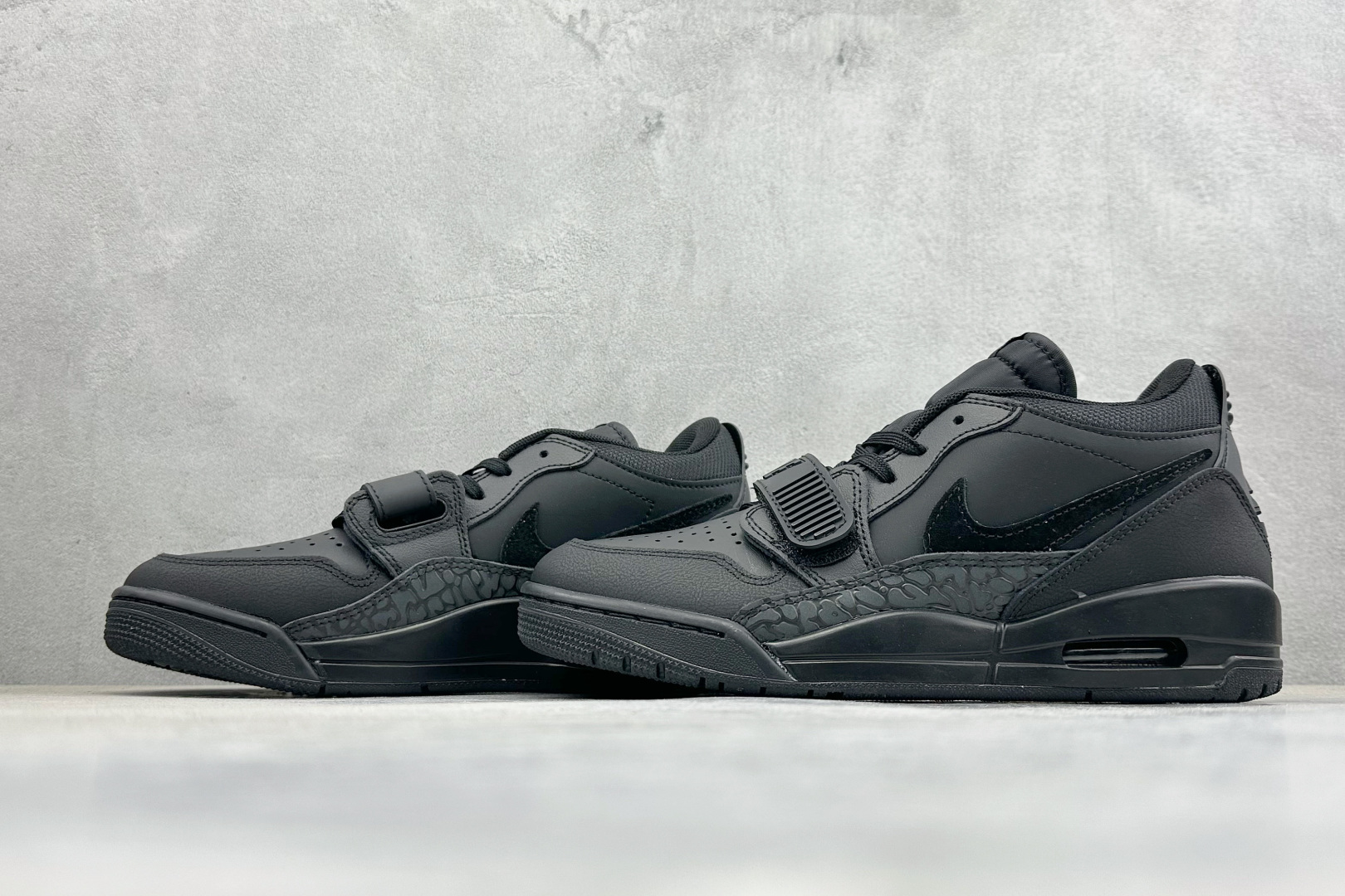 TG版 Air Jordan Legacy 312 Low IQ9784-001-Top High Quatity Cheap Sneakers Fashion Clothing Clothes Bags handbags Shoes of all Brand wholesale With The best Quality And Beautiful Price from China Factory Chinese suppliers wholesaler seller TG版 Air Jordan Legacy 312 Low IQ9784-001