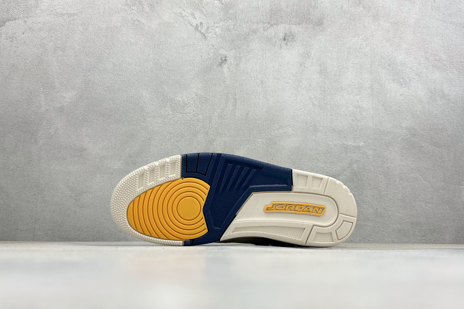 Kw版 Jordan Spizike Low AJ 3.5 乔丹合体元素 文化休闲板鞋 FQ1759-111-Top High Quatity Cheap Sneakers Fashion Clothing Clothes Bags handbags Shoes of all Brand wholesale With The best Quality And Beautiful Price from China Factory Chinese suppliers wholesaler seller Kw版 Jordan Spizike Low AJ 3.5 乔丹合体元素 文化休闲板鞋 FQ1759-111