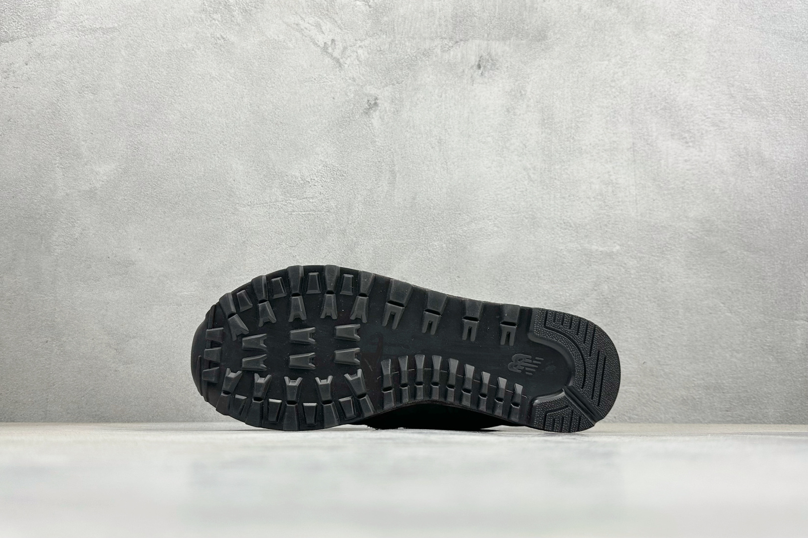 HA版New Balance NB574 低帮复古休闲慢跑鞋 U574BSI1-Top High Quatity Cheap Sneakers Fashion Clothing Clothes Bags handbags Shoes of all Brand wholesale With The best Quality And Beautiful Price from China Factory Chinese suppliers wholesaler seller HA版New Balance NB574 低帮复古休闲慢跑鞋 U574BSI1