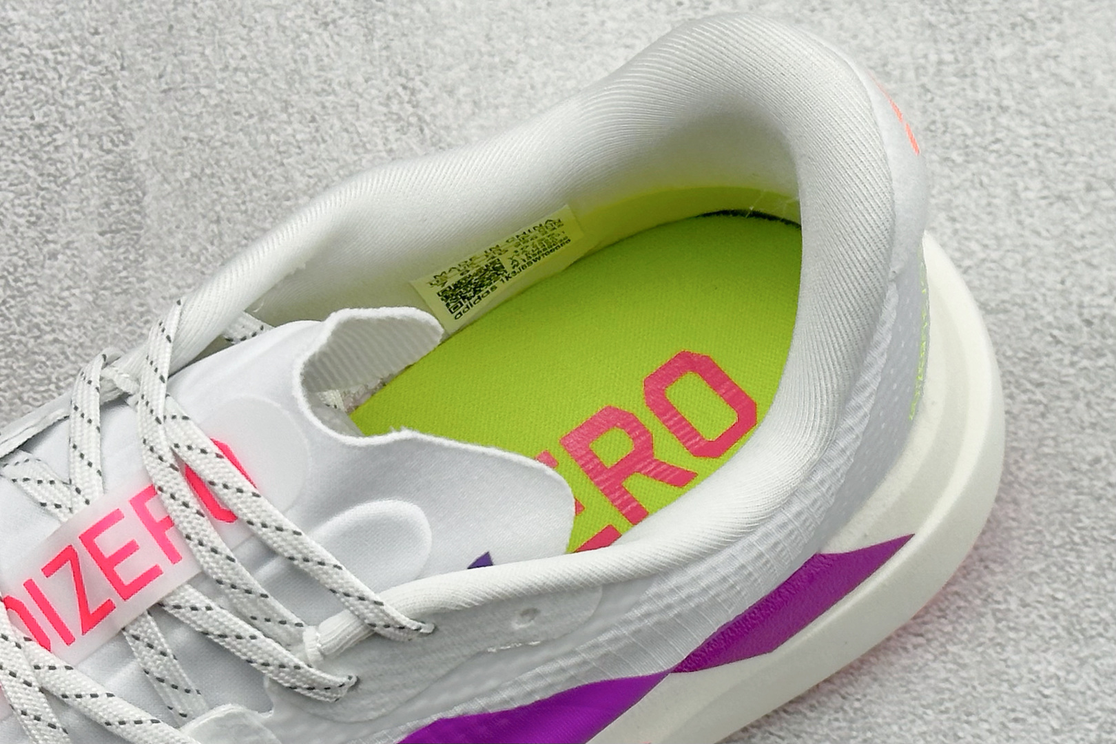Adidas Adizero Evo SL 2 阿迪超轻透气缓震跑鞋 #以令人难以置信的138克重量，刷