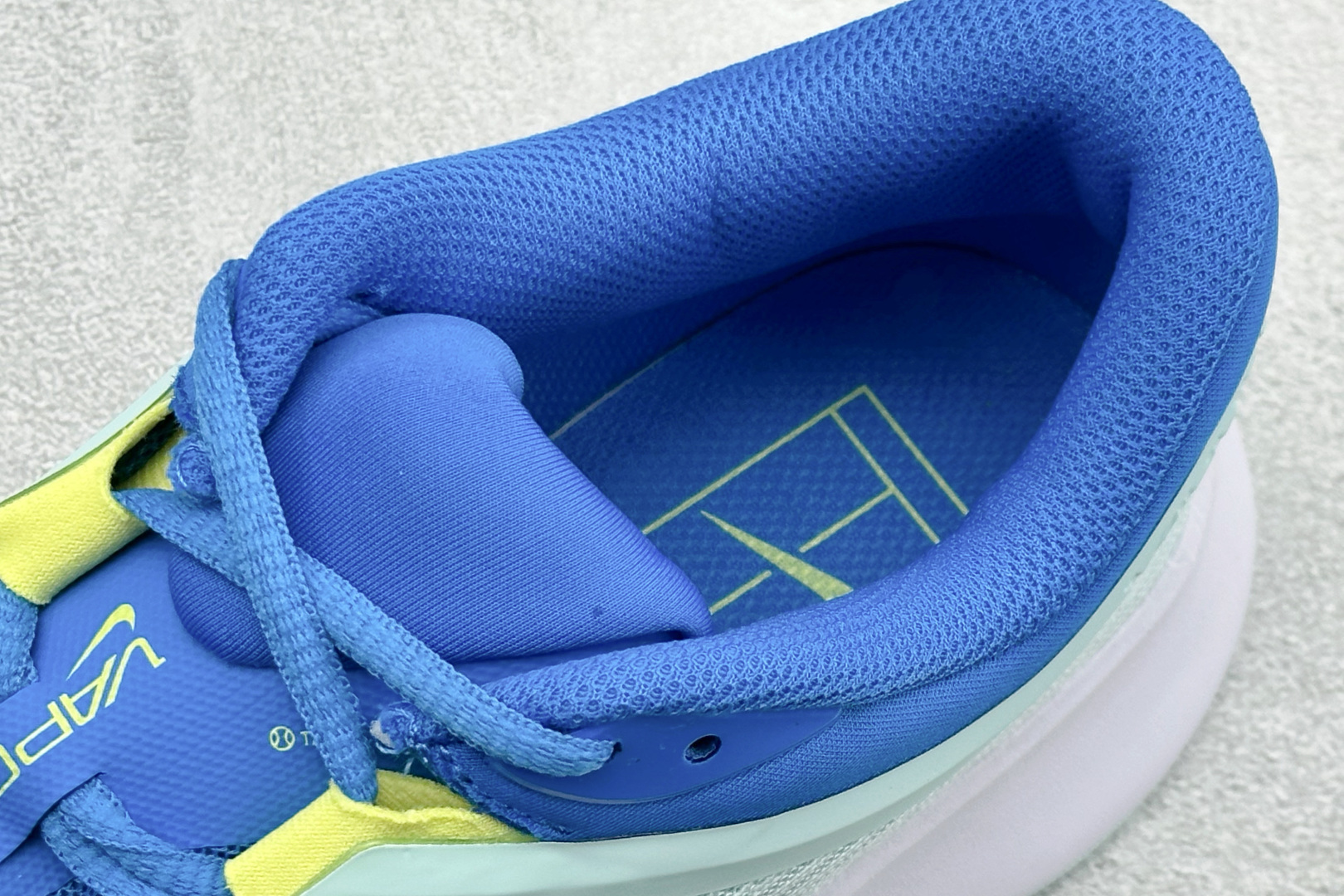 Nike M ZOOM VAPOR PRO 3 舒适百搭减震低帮网球鞋 FZ2158-400-Top High Quatity Cheap Sneakers Fashion Clothing Clothes Bags handbags Shoes of all Brand wholesale With The best Quality And Beautiful Price from China Factory Chinese suppliers wholesaler seller Nike M ZOOM VAPOR PRO 3 舒适百搭减震低帮网球鞋 FZ2158-400