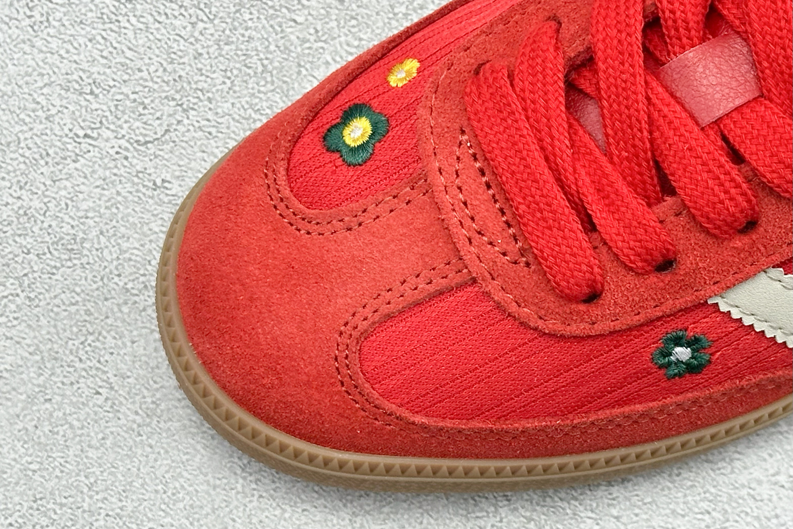 HZ版Adidas Samba 阿迪三叶草休闲板鞋 IH9056-Top High Quatity Cheap Sneakers Fashion Clothing Clothes Bags handbags Shoes of all Brand wholesale With The best Quality And Beautiful Price from China Factory Chinese suppliers wholesaler seller HZ版Adidas Samba 阿迪三叶草休闲板鞋 IH9056