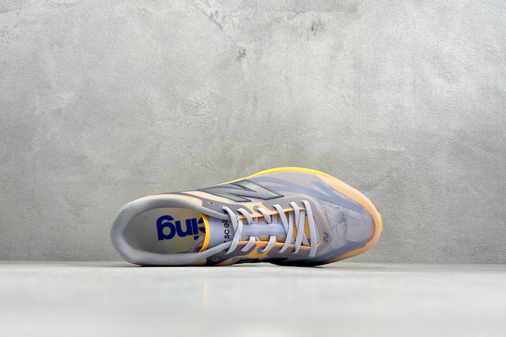 New Balance FuelCell系列 超轻量化低帮休闲运动慢跑鞋 MFCXGY6