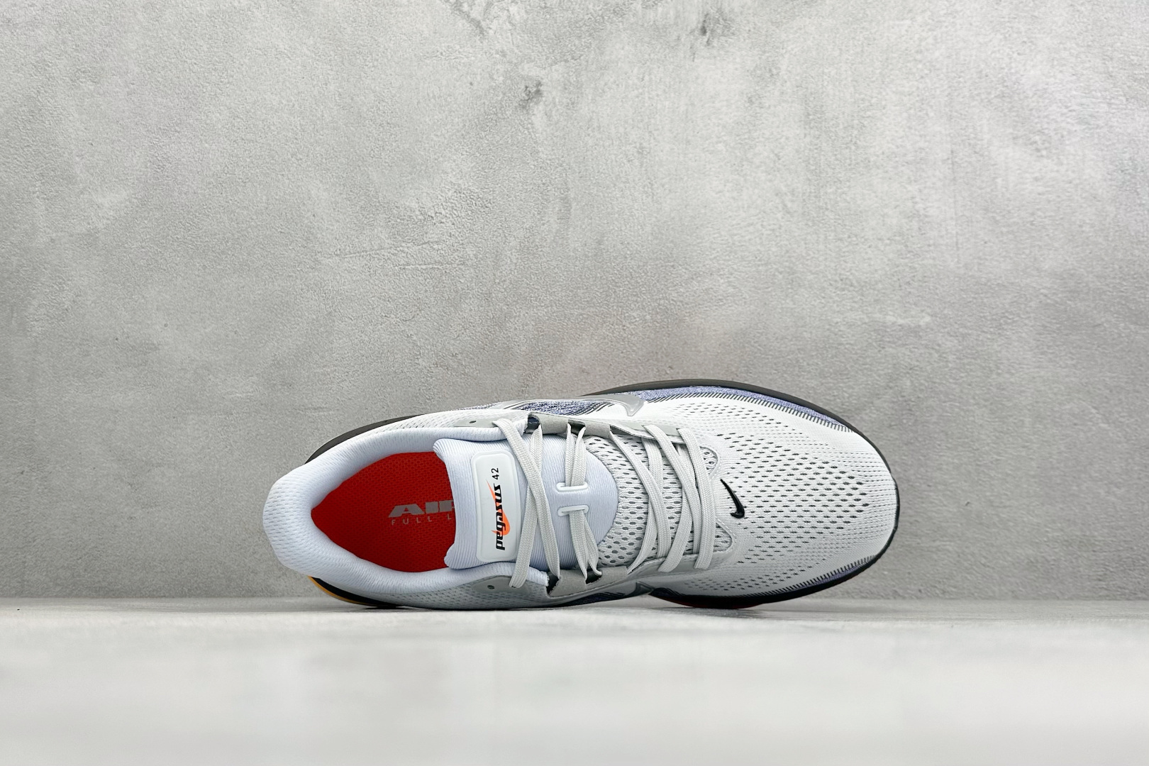 NK Air Zoom Pegasus 42代 耐磨防滑运动跑步鞋 IB1873-106