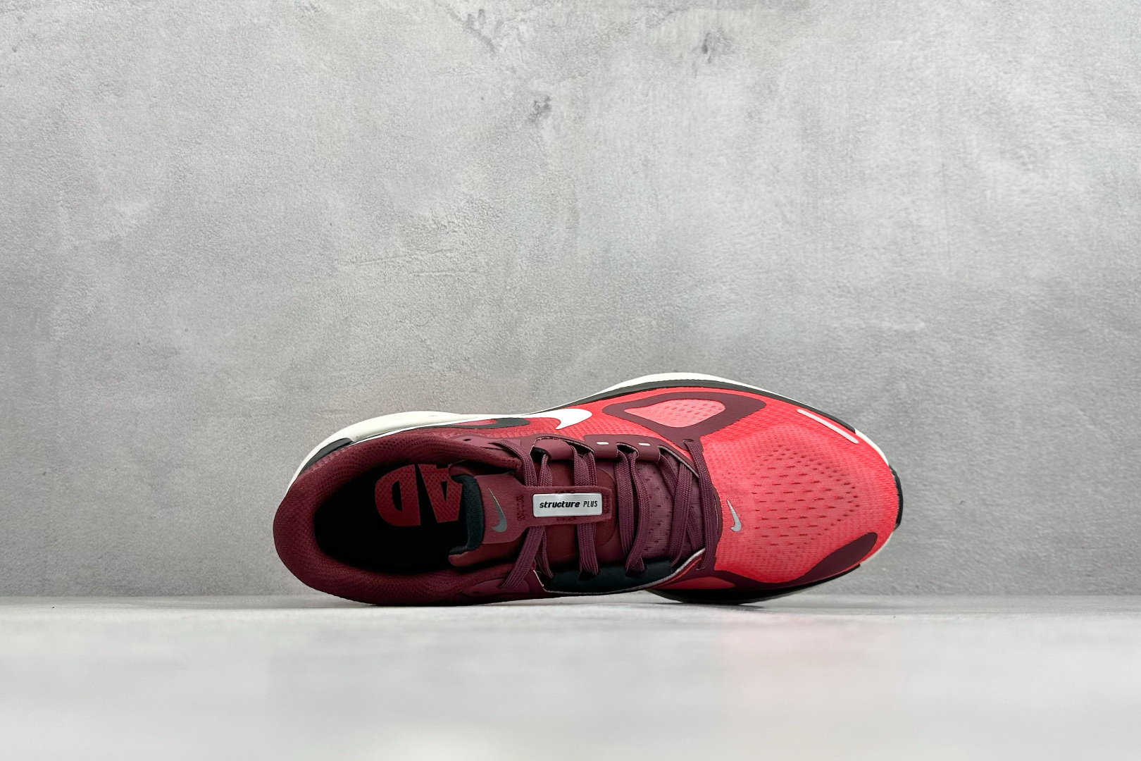 NIKE STRUCTURE PLUS 耐克 舒适减震防滑 低帮跑步鞋 HQ3049-500 NIKE STRUCTURE PLUS 耐克 舒适减震防滑 低帮跑步鞋 HQ3049-500