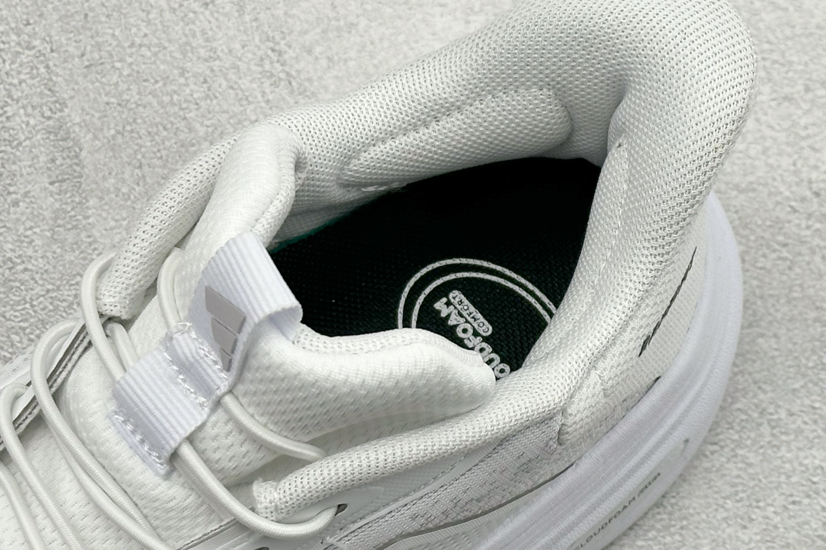 Adidas Cloudfoam CUXXION RAPIDFIT 舒适柔软 耐磨支撑 生活休闲鞋 HP3446