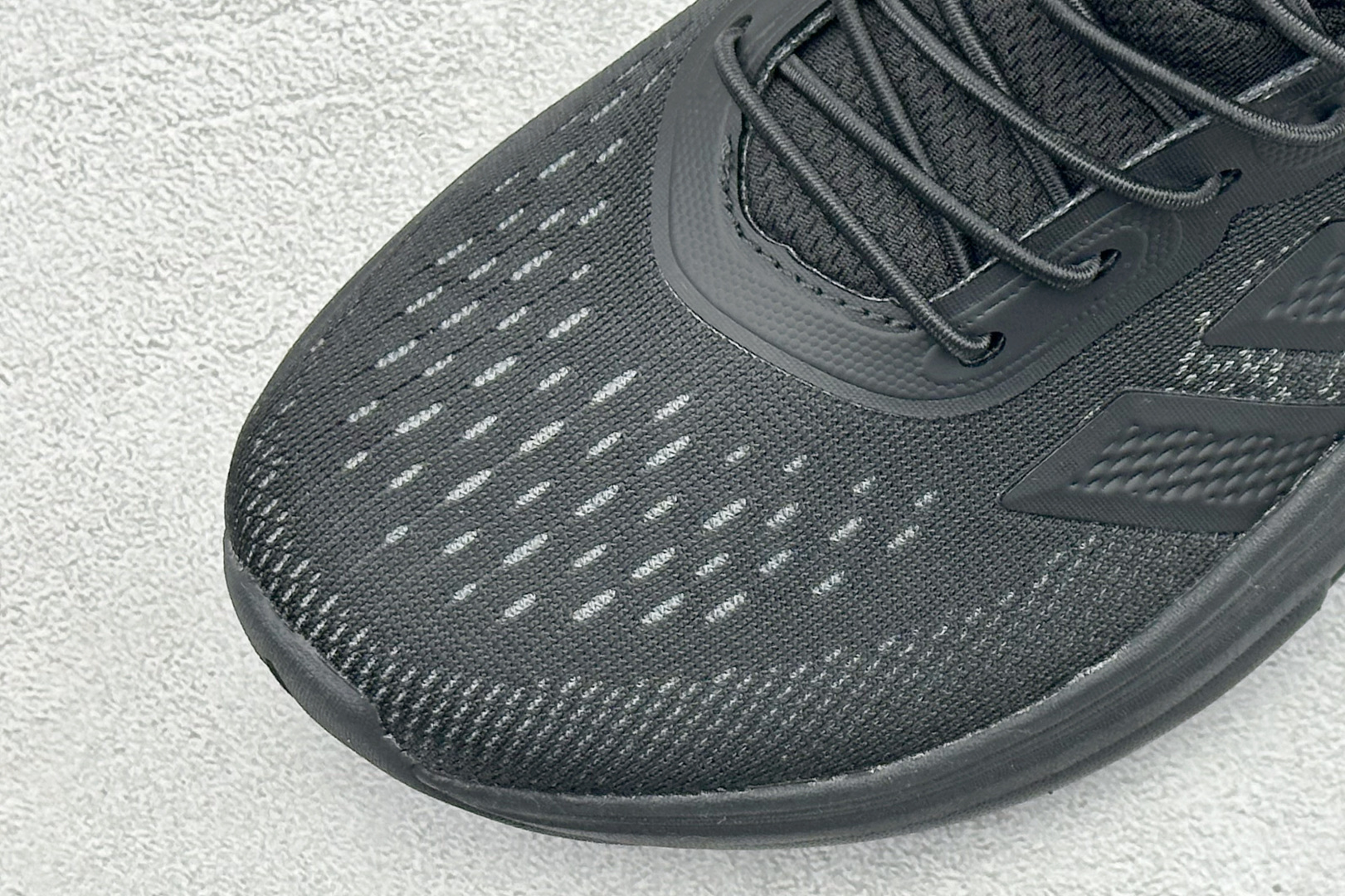 Adidas Cloudfoam CUXXION RAPIDFIT 舒适柔软 耐磨支撑 生活休闲鞋 HP3428 Adidas Cloudfoam CUXXION RAPIDFIT 舒适柔软 耐磨支撑 生活休闲鞋 HP3428