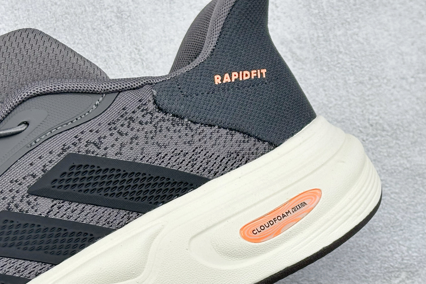 Adidas Cloudfoam CUXXION RAPIDFIT 舒适柔软 耐磨支撑 生活休闲鞋 JS2280 Adidas Cloudfoam CUXXION RAPIDFIT 舒适柔软 耐磨支撑 生活休闲鞋 JS2280