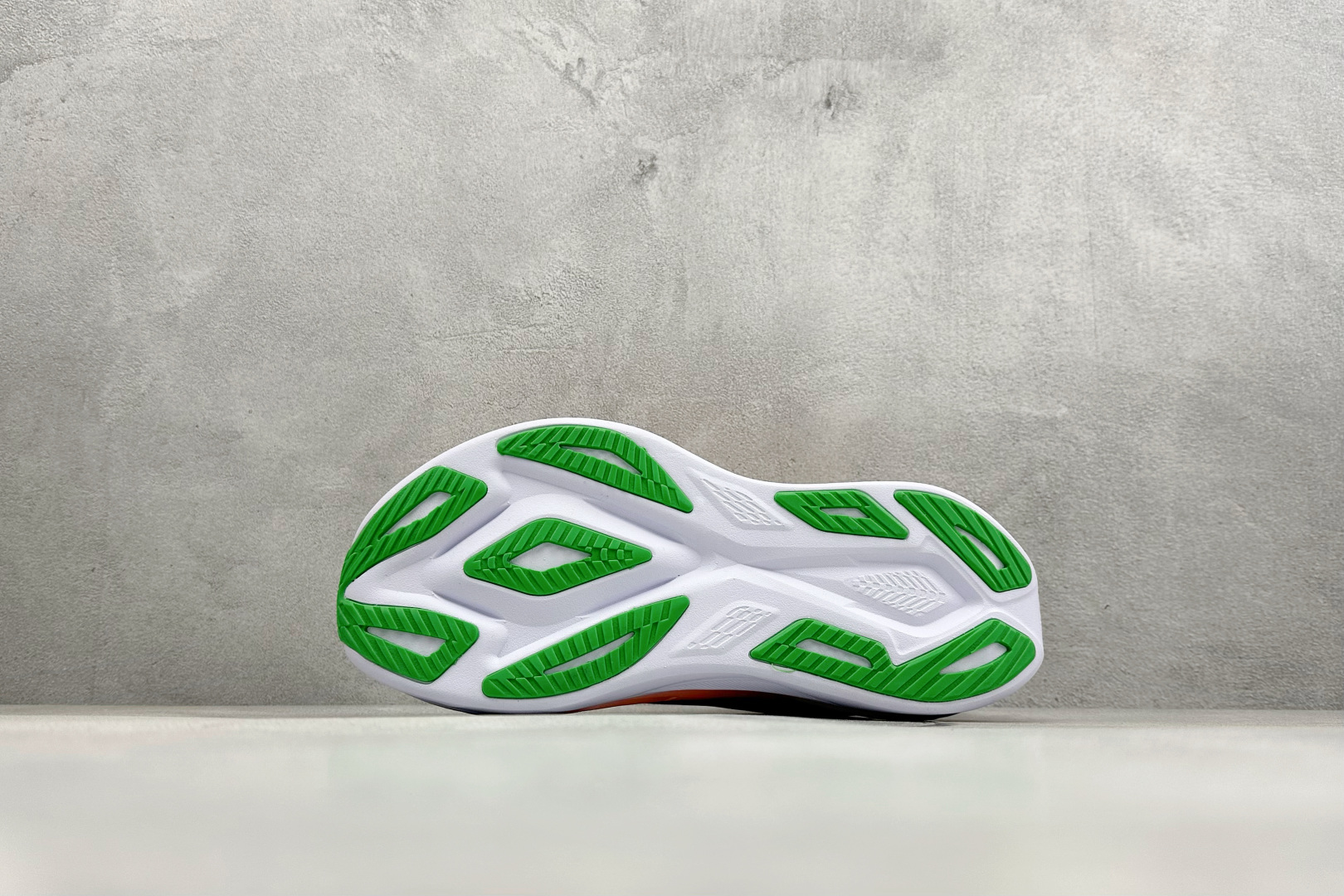 Asics SuperBlast 3 轻量回弹舒适透气支撑跑步鞋 1013A188-003 Asics SuperBlast 3 轻量回弹舒适透气支撑跑步鞋 1013A188-003