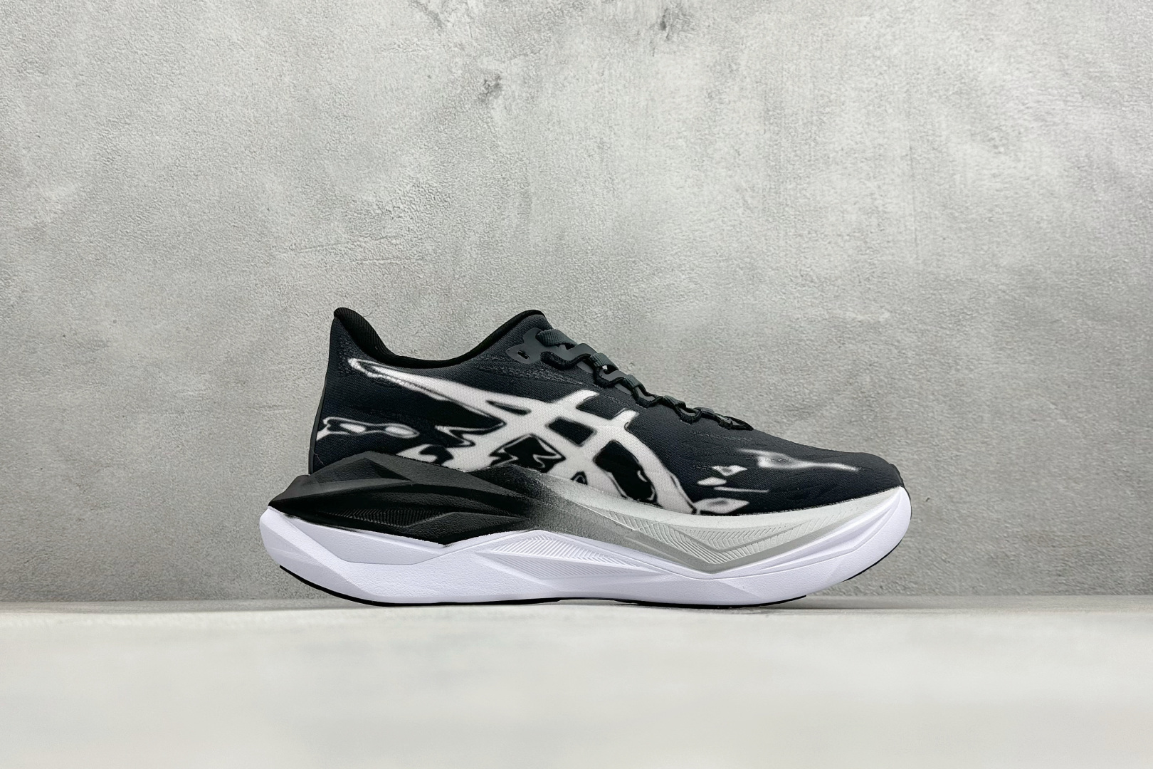 Asics SuperBlast 3 轻量回弹舒适透气支撑跑步鞋 103A168-206 Asics SuperBlast 3 轻量回弹舒适透气支撑跑步鞋 103A168-206