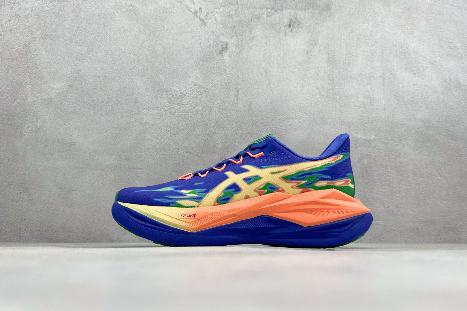 Asics SuperBlast 3 轻量回弹舒适透气支撑跑步鞋 1013A180-001 Asics SuperBlast 3 轻量回弹舒适透气支撑跑步鞋 1013A180-001