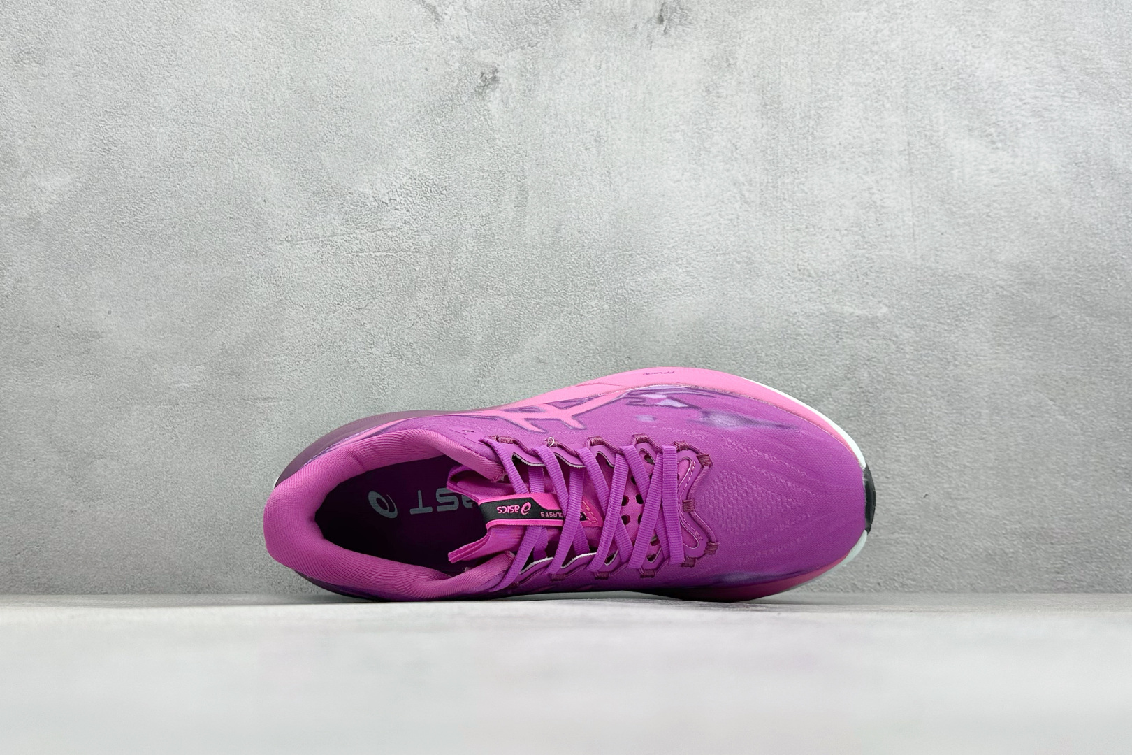 Asics SuperBlast 3 轻量回弹舒适透气支撑跑步鞋 103A186-209 Asics SuperBlast 3 轻量回弹舒适透气支撑跑步鞋 103A186-209