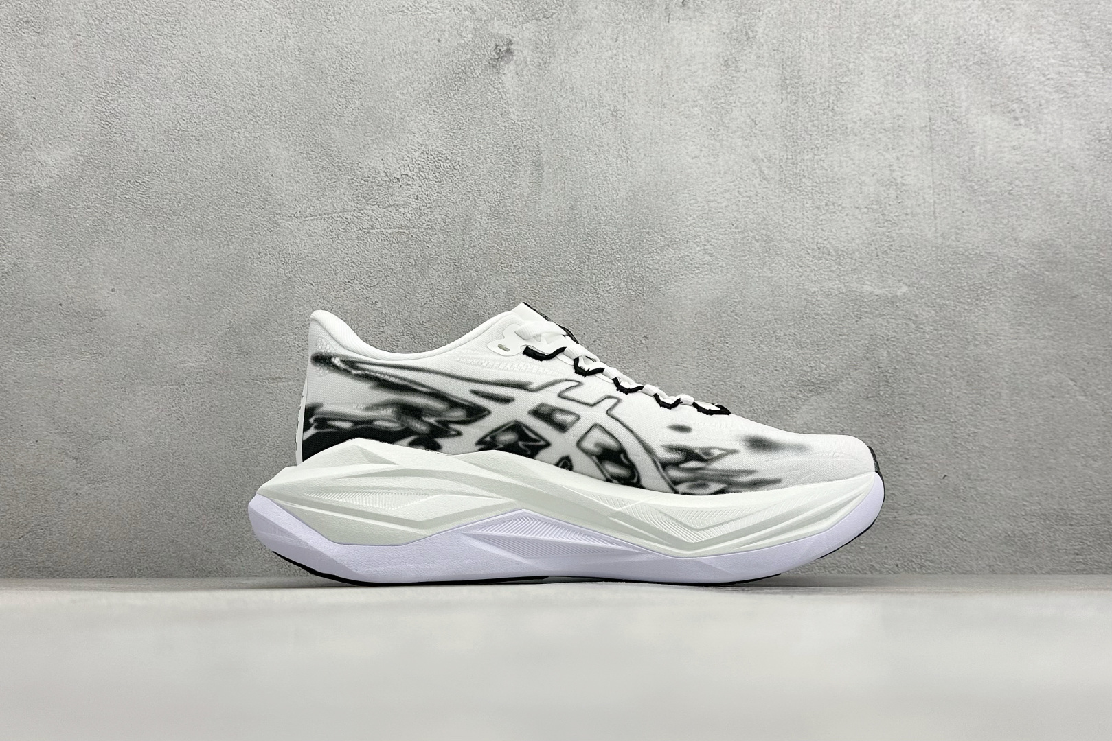 Asics SuperBlast 3 轻量回弹舒适透气支撑跑步鞋 1013A177-002