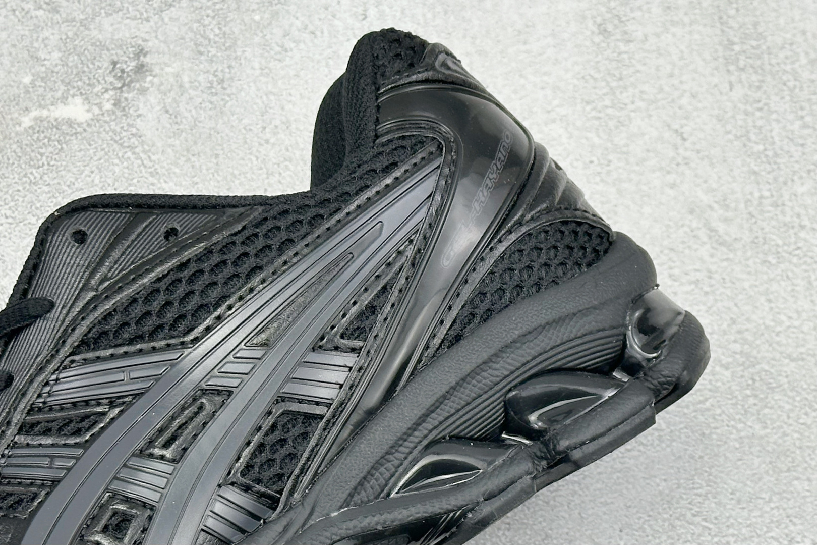 ASICS GEL - KAYANO 14 系列轻量缓震休闲运动跑步鞋 1201A019-001 ASICS GEL - KAYANO 14 系列轻量缓震休闲运动跑步鞋 1201A019-001