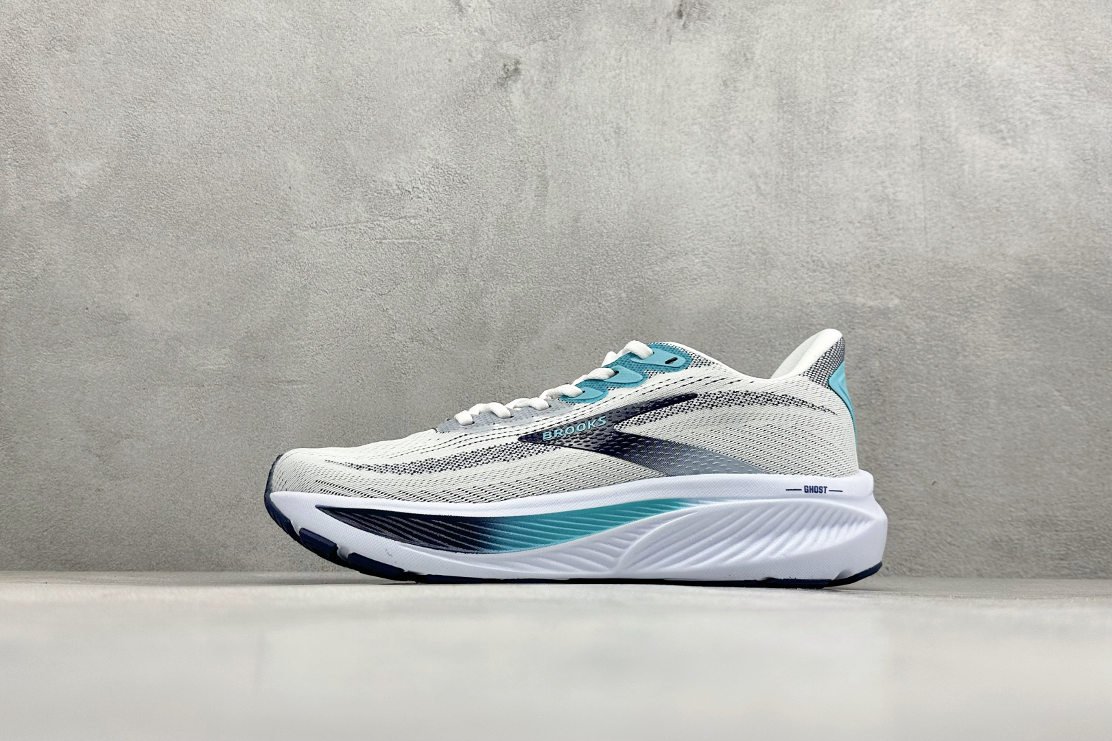 Z版Brooks Ghost 17 布鲁克斯 减震竞速马拉松专业跑鞋 110442-1D-135 Z版Brooks Ghost 17 布鲁克斯 减震竞速马拉松专业跑鞋 110442-1D-135