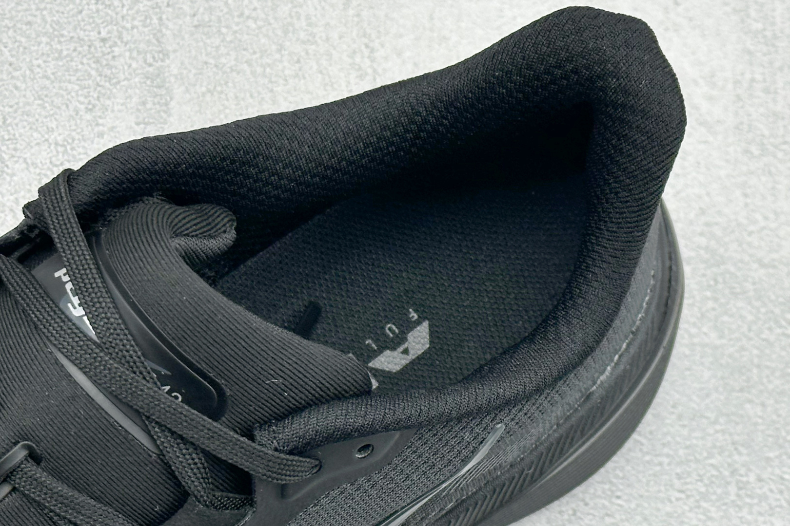 NK Air Zoom Pegasus 42代 耐磨防滑运动跑步鞋 IF1688-107 NK Air Zoom Pegasus 42代 耐磨防滑运动跑步鞋 IF1688-107