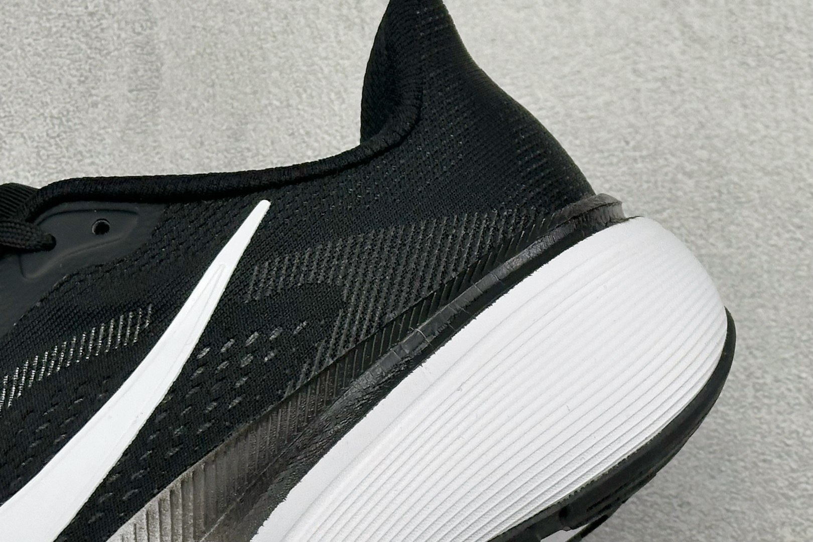 NK Air Zoom Pegasus 42代 耐磨防滑运动跑步鞋 IB1873-110 NK Air Zoom Pegasus 42代 耐磨防滑运动跑步鞋 IB1873-110