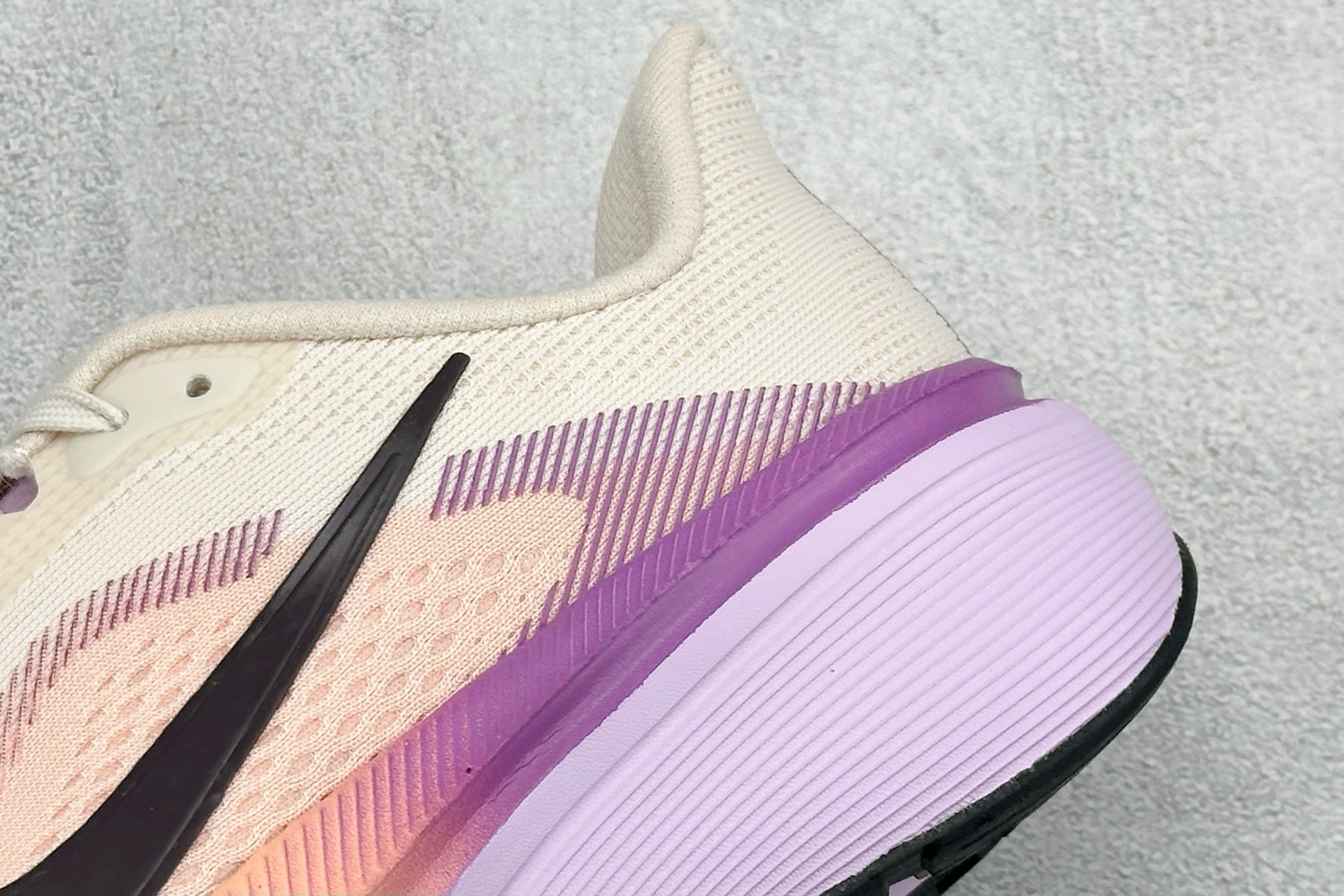 NK Air Zoom Pegasus 42代 耐磨防滑运动跑步鞋 IB1881-113