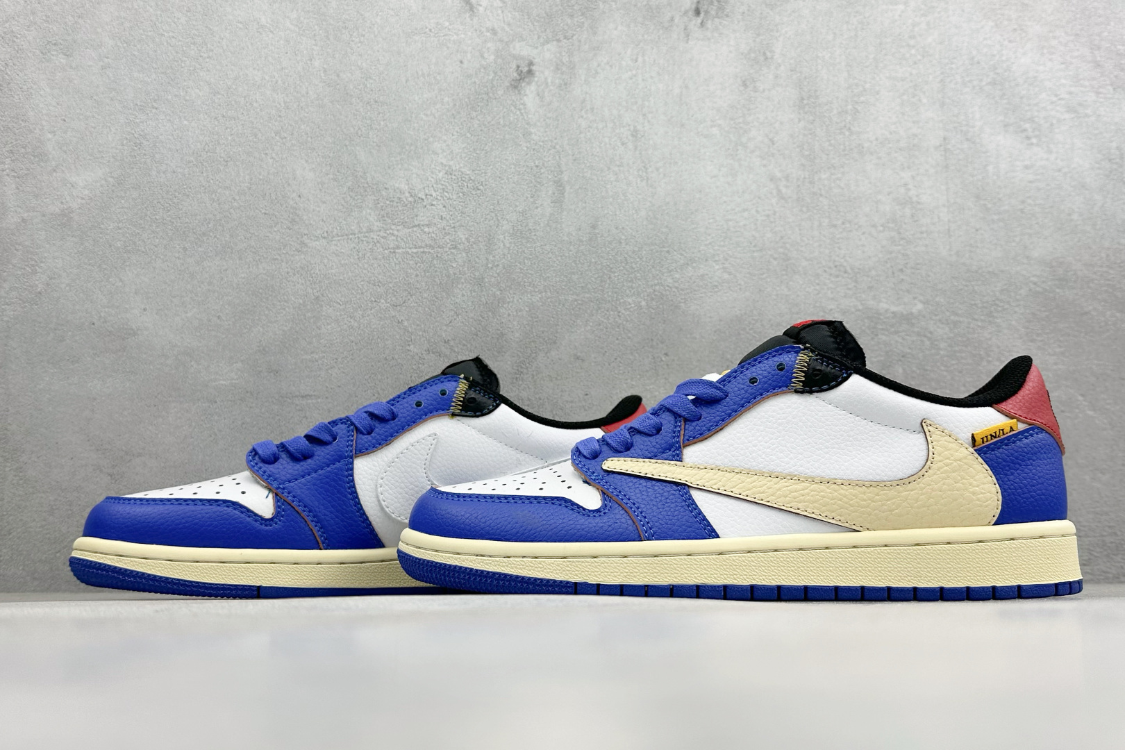Travis Scott x union la x Jordan Air Jordan 1 retro low un 倒钩 白蓝 DM7866-111 Travis Scott x union la x Jordan Air Jordan 1 retro low un 倒钩 白蓝 DM7866-111