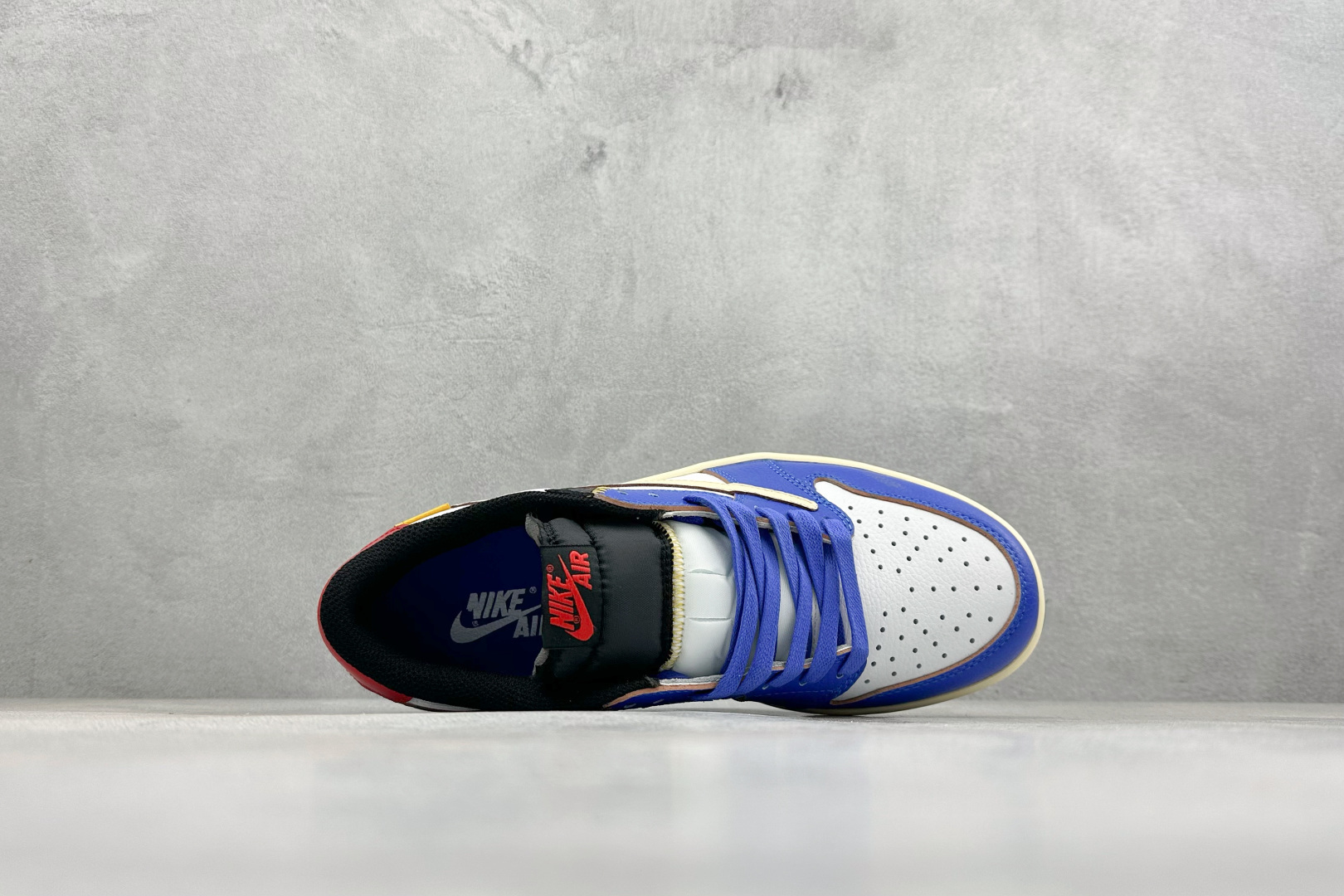 Travis Scott x union la x Jordan Air Jordan 1 retro low un 倒钩 白蓝 DM7866-111 Travis Scott x union la x Jordan Air Jordan 1 retro low un 倒钩 白蓝 DM7866-111