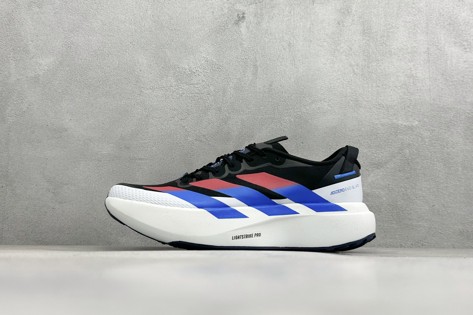 TY版AD ADIZERO EVO SL ATR 阿迪超轻透气缓震跑鞋 KK1066 TY版AD ADIZERO EVO SL ATR 阿迪超轻透气缓震跑鞋 KK1066