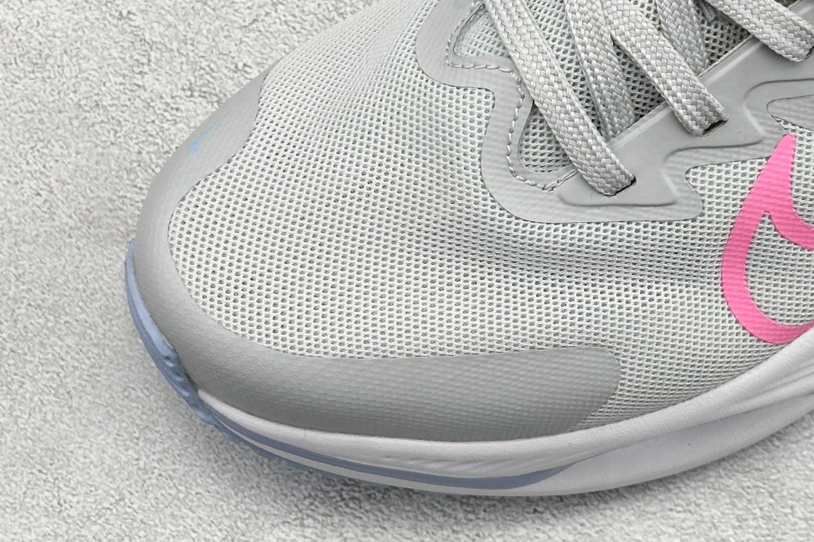 NIKE ZOOMX PLUS 全新耐克跑鞋一代 CK4318-018 NIKE ZOOMX PLUS 全新耐克跑鞋一代 CK4318-018