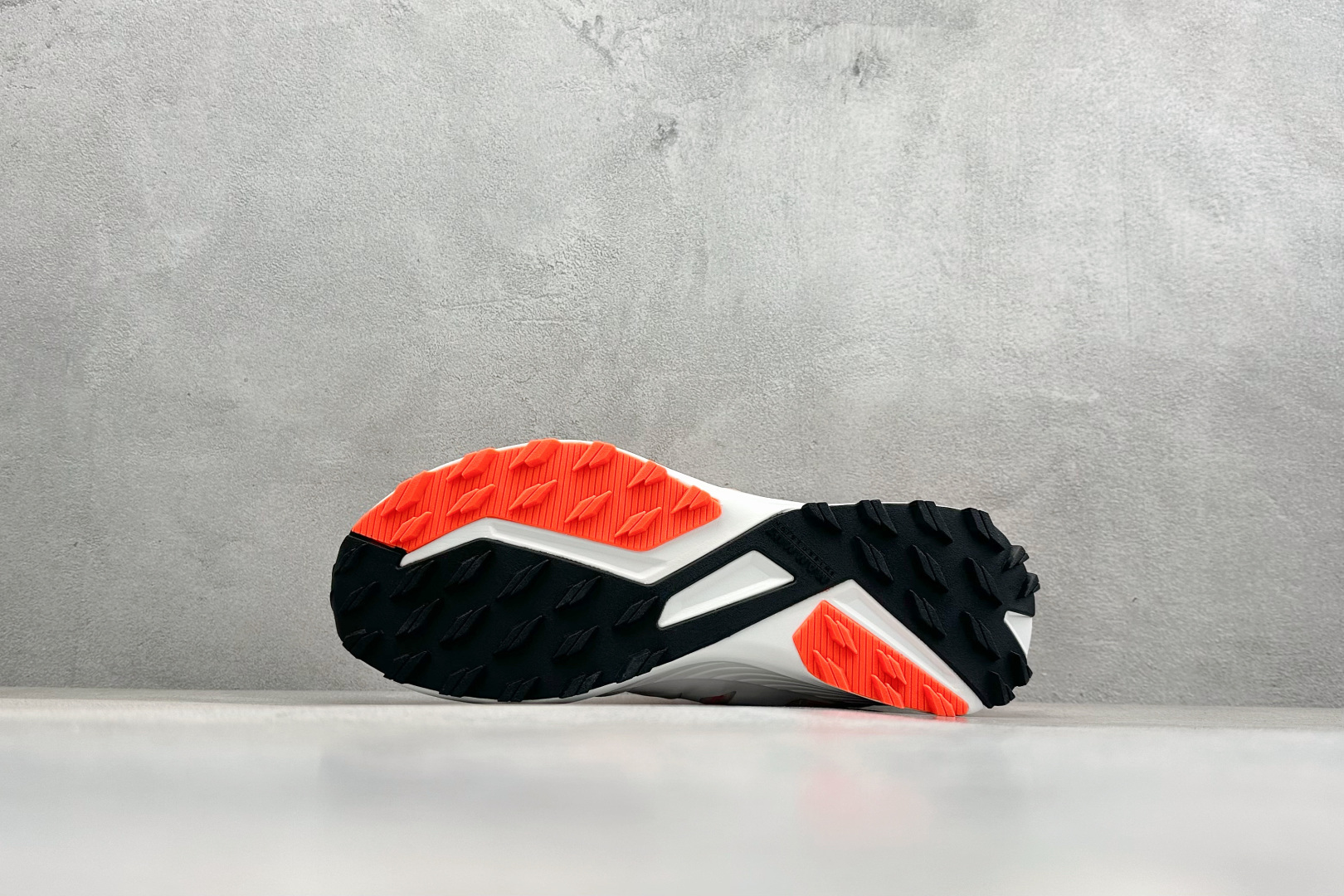猛犸象MAMMUT Saentis TR 舒适 减震防滑耐磨 低帮徒步鞋 3030-05100-00727-1075 猛犸象MAMMUT Saentis TR 舒适 减震防滑耐磨 低帮徒步鞋 3030-05100-00727-1075