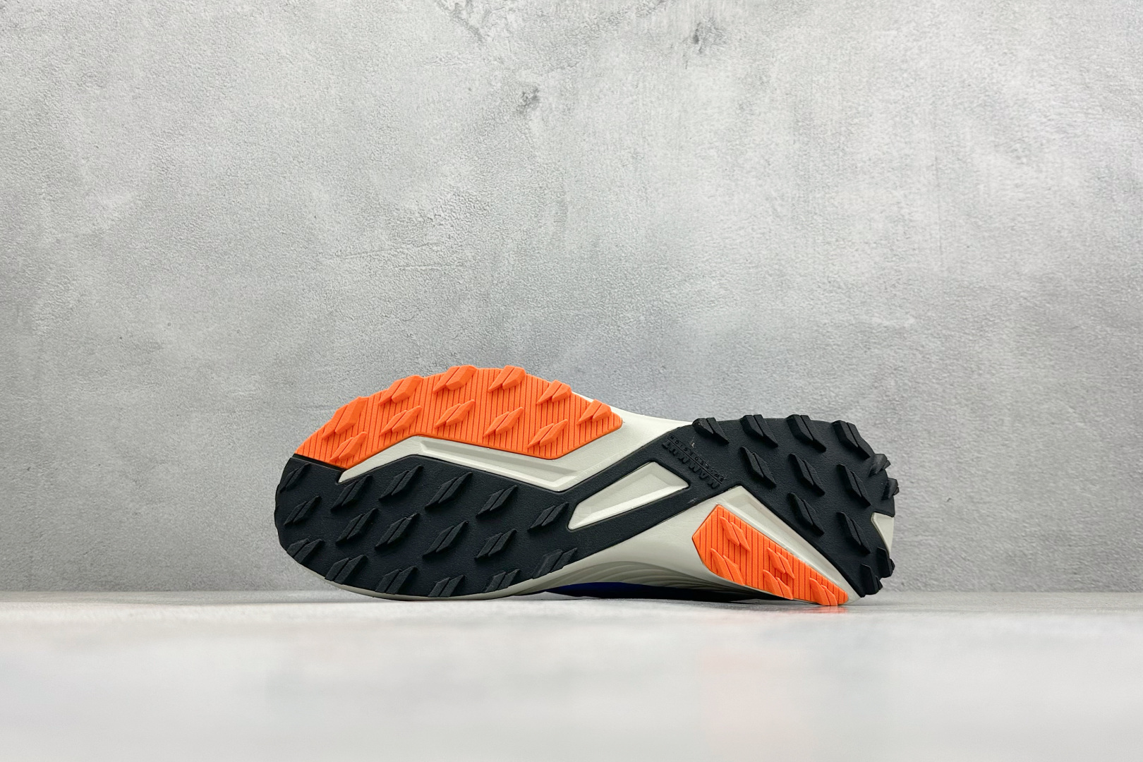 猛犸象MAMMUT Saentis TR 舒适 减震防滑耐磨 低帮徒步鞋 3030-05100-50592-1075