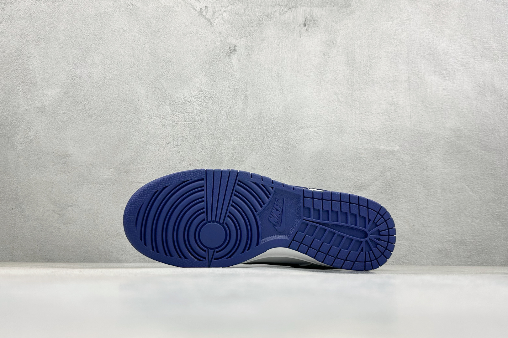 Nike SB Dunk Low 白蓝色 低帮休闲板鞋 HF5441-117