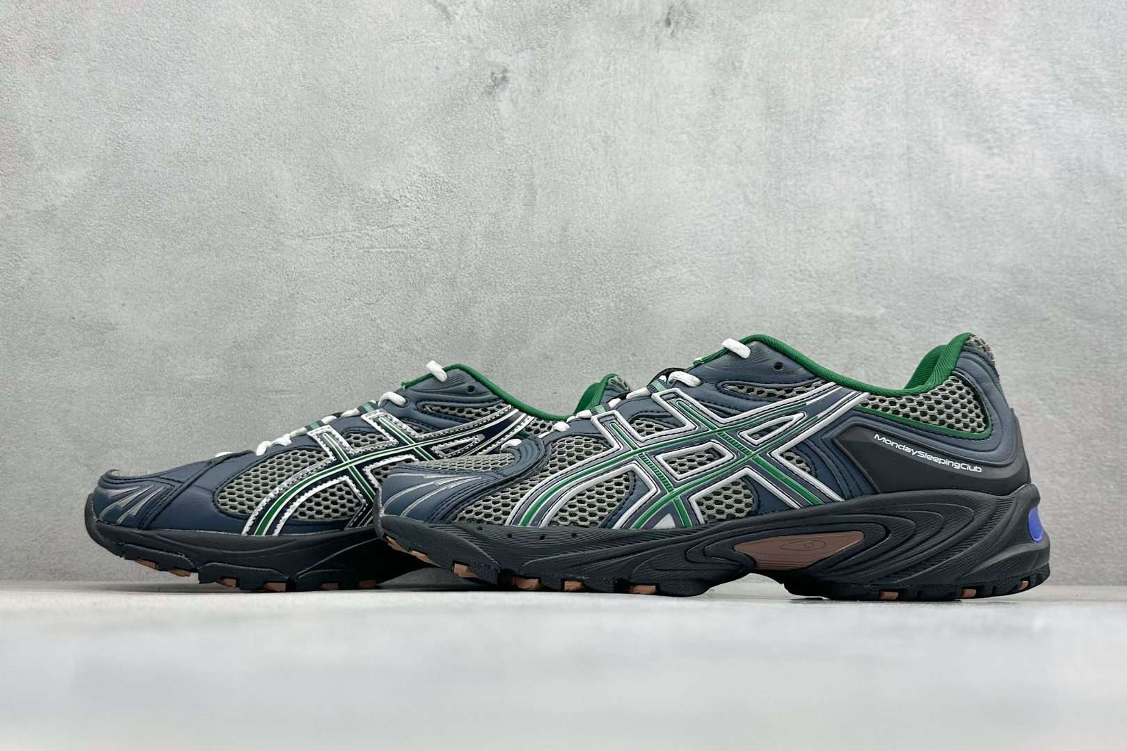 TG版Asics Gel-Kahana TR Nexus 亚瑟士复古潮流休闲运动鞋 1203B132-020 TG版Asics Gel-Kahana TR Nexus 亚瑟士复古潮流休闲运动鞋 1203B132-020