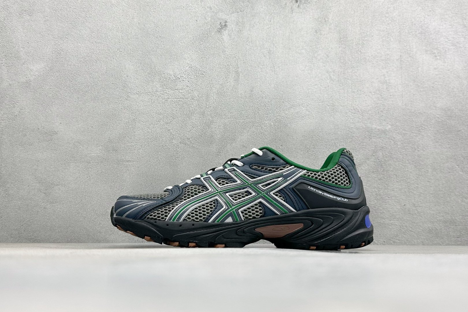 TG版Asics Gel-Kahana TR Nexus 亚瑟士复古潮流休闲运动鞋 1203B132-020 TG版Asics Gel-Kahana TR Nexus 亚瑟士复古潮流休闲运动鞋 1203B132-020