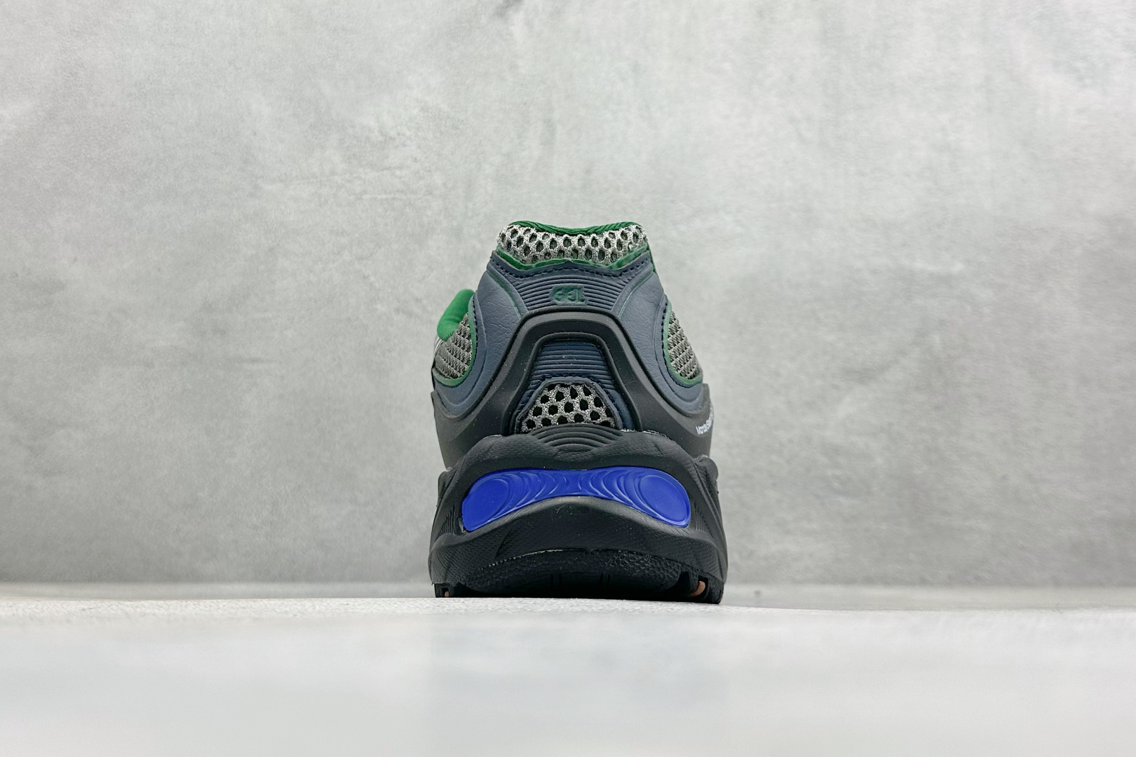 TG版Asics Gel-Kahana TR Nexus 亚瑟士复古潮流休闲运动鞋 1203B132-020 TG版Asics Gel-Kahana TR Nexus 亚瑟士复古潮流休闲运动鞋 1203B132-020