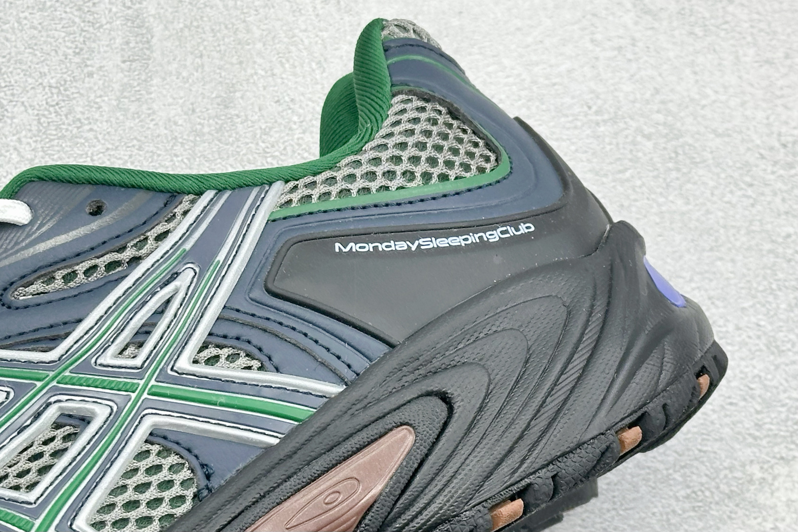 TG版Asics Gel-Kahana TR Nexus 亚瑟士复古潮流休闲运动鞋 1203B132-020 TG版Asics Gel-Kahana TR Nexus 亚瑟士复古潮流休闲运动鞋 1203B132-020