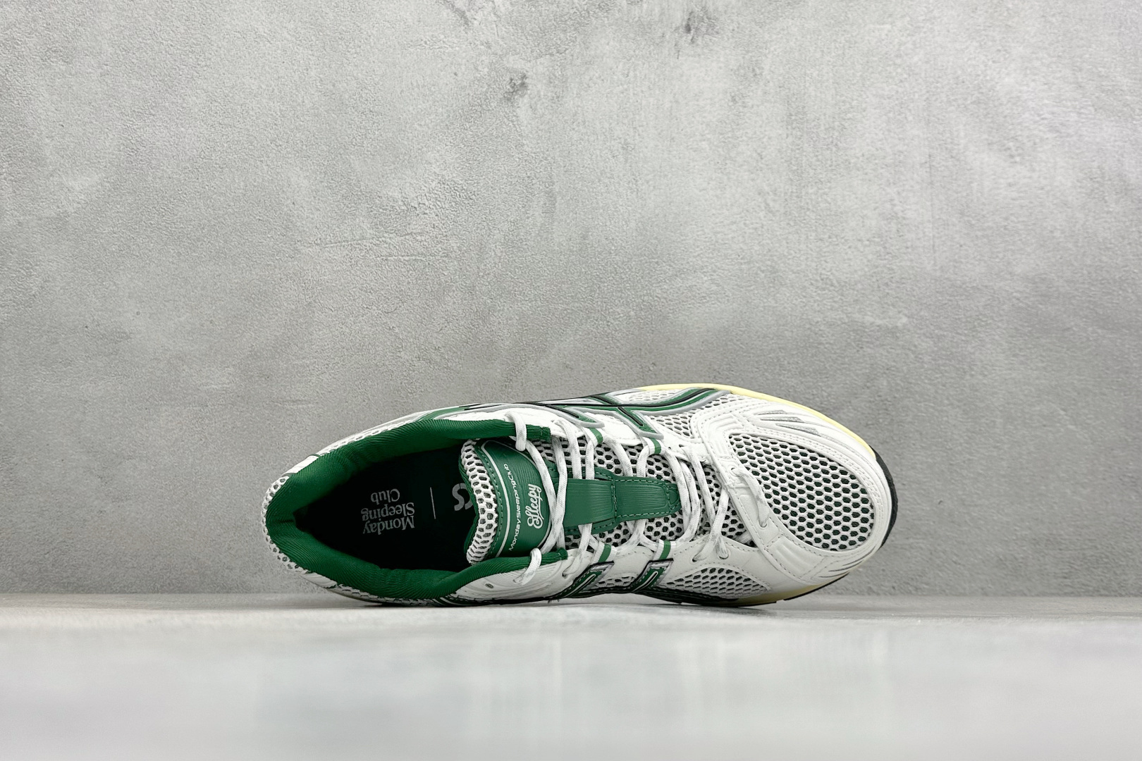 TG版Asics Gel-Kahana TR Nexus 亚瑟士复古潮流休闲运动鞋 1203B132-100 TG版Asics Gel-Kahana TR Nexus 亚瑟士复古潮流休闲运动鞋 1203B132-100